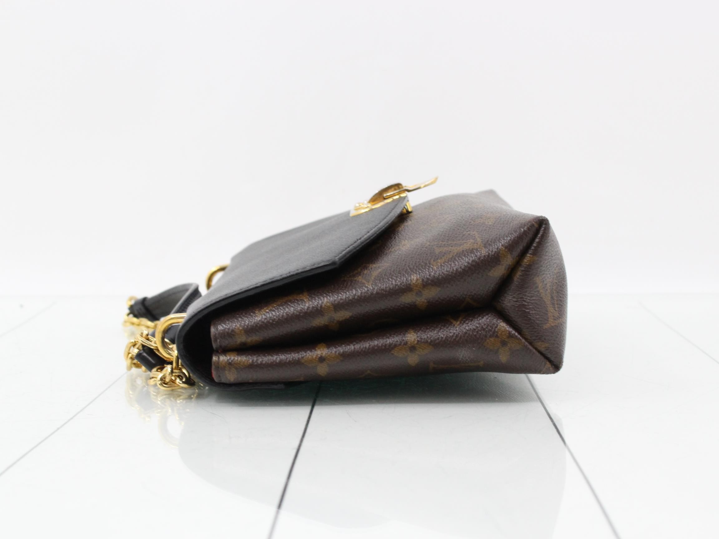 Shoulder bag — view 4