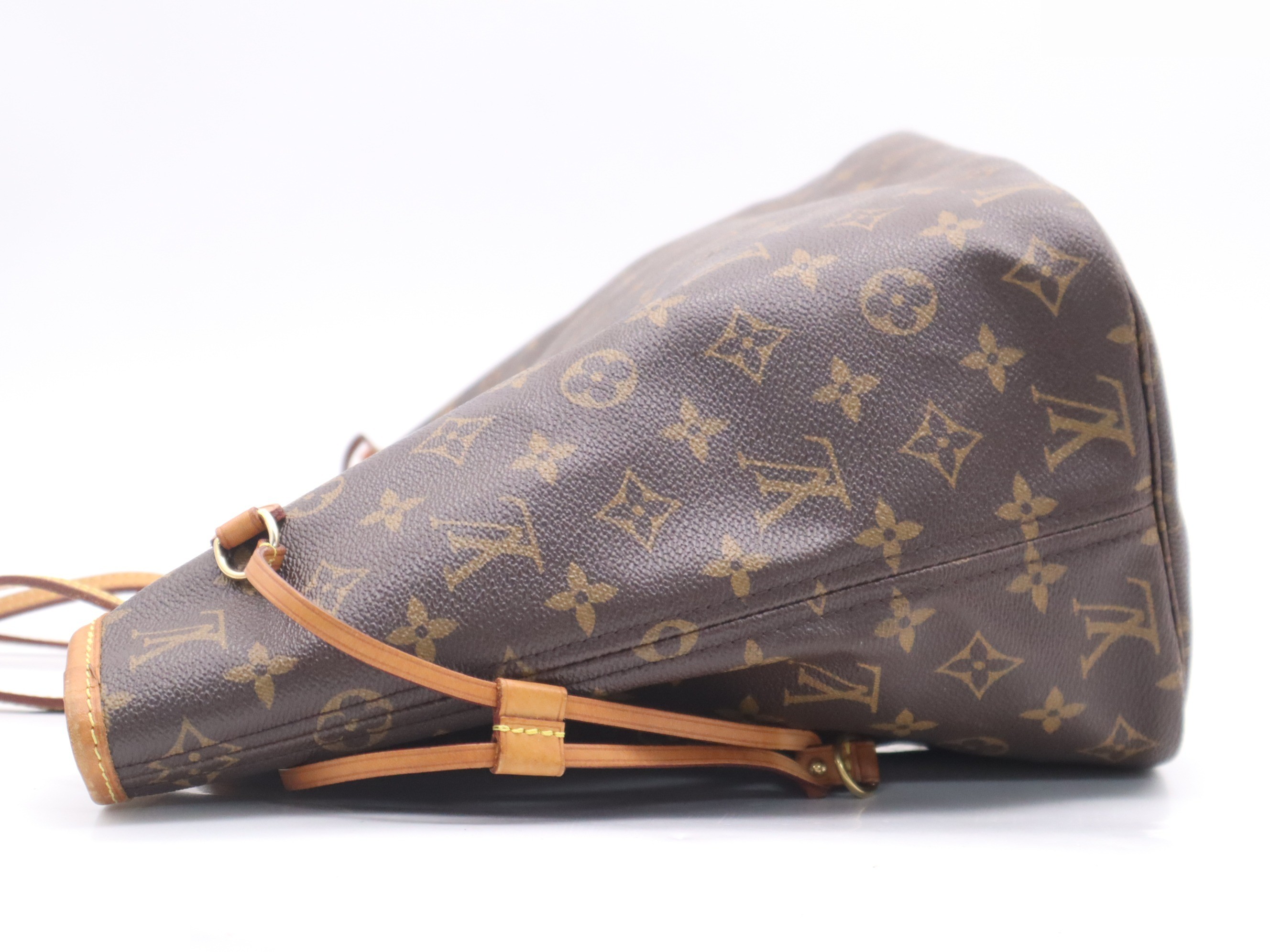 Neverfull MM Pivoine with Pouch — view 3