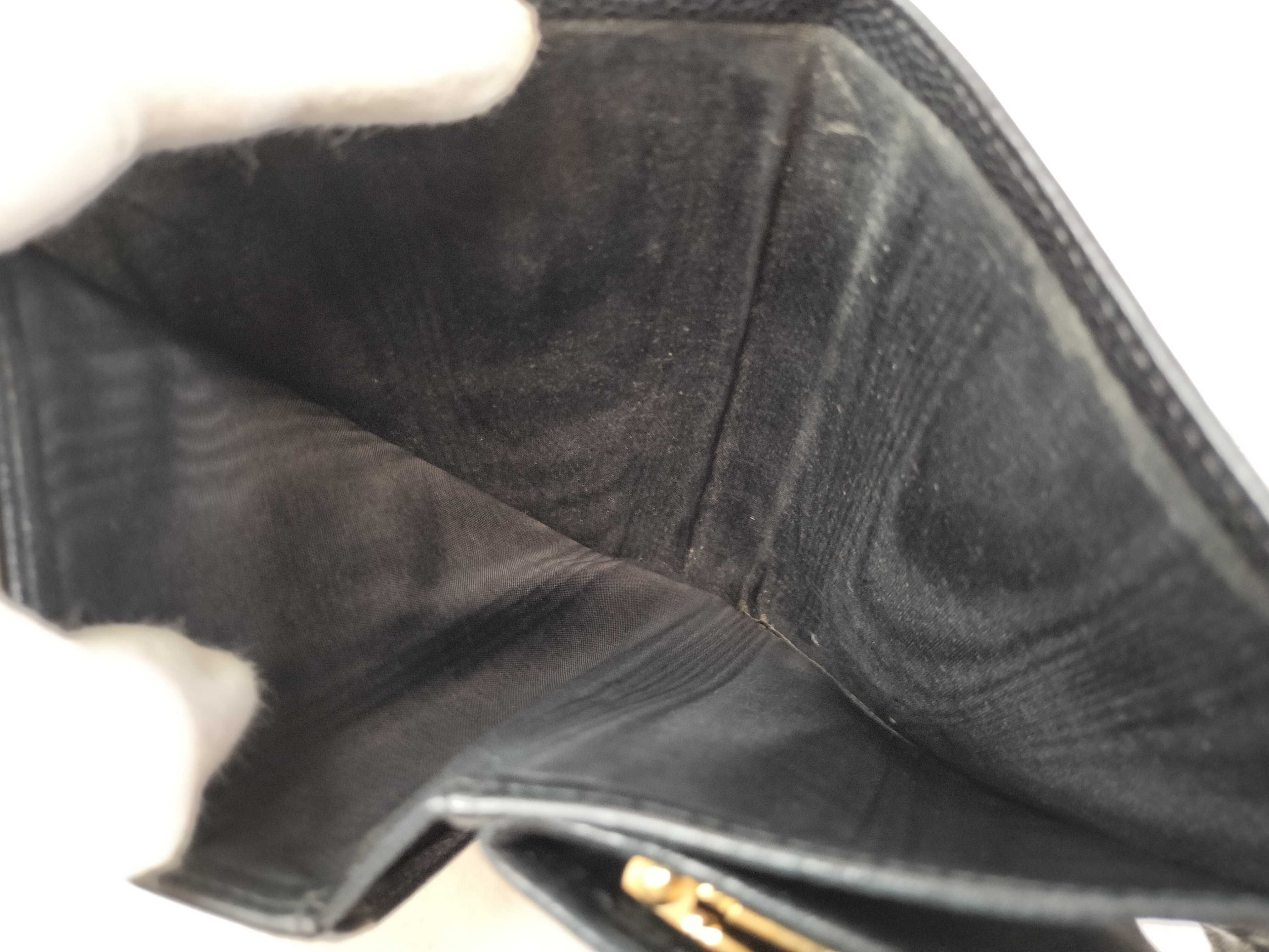 Coco Mark Clasp Bi-fold Long Wallet Black — view 13