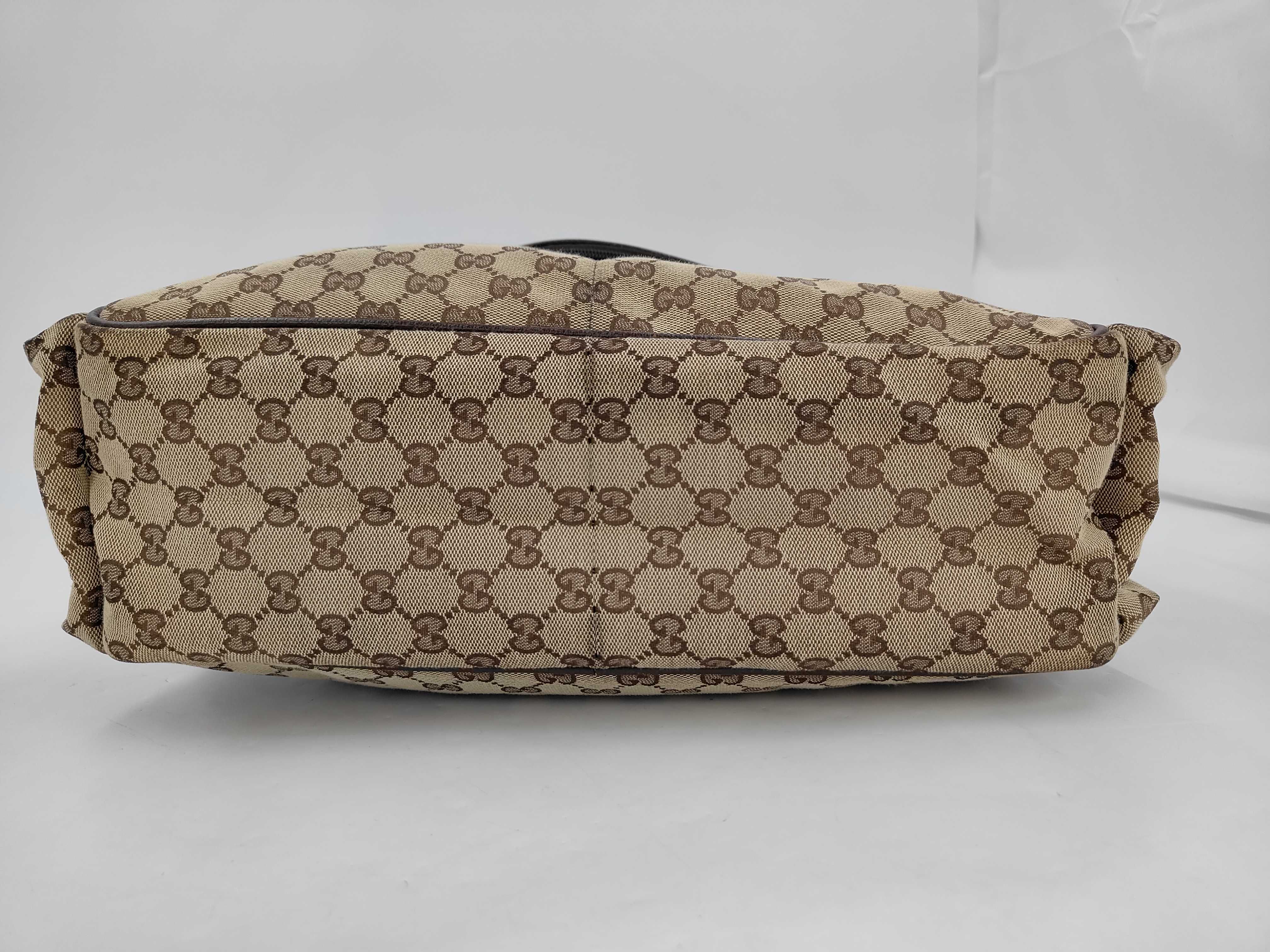 123326 GG Canvas Shoulder Bag — view 3