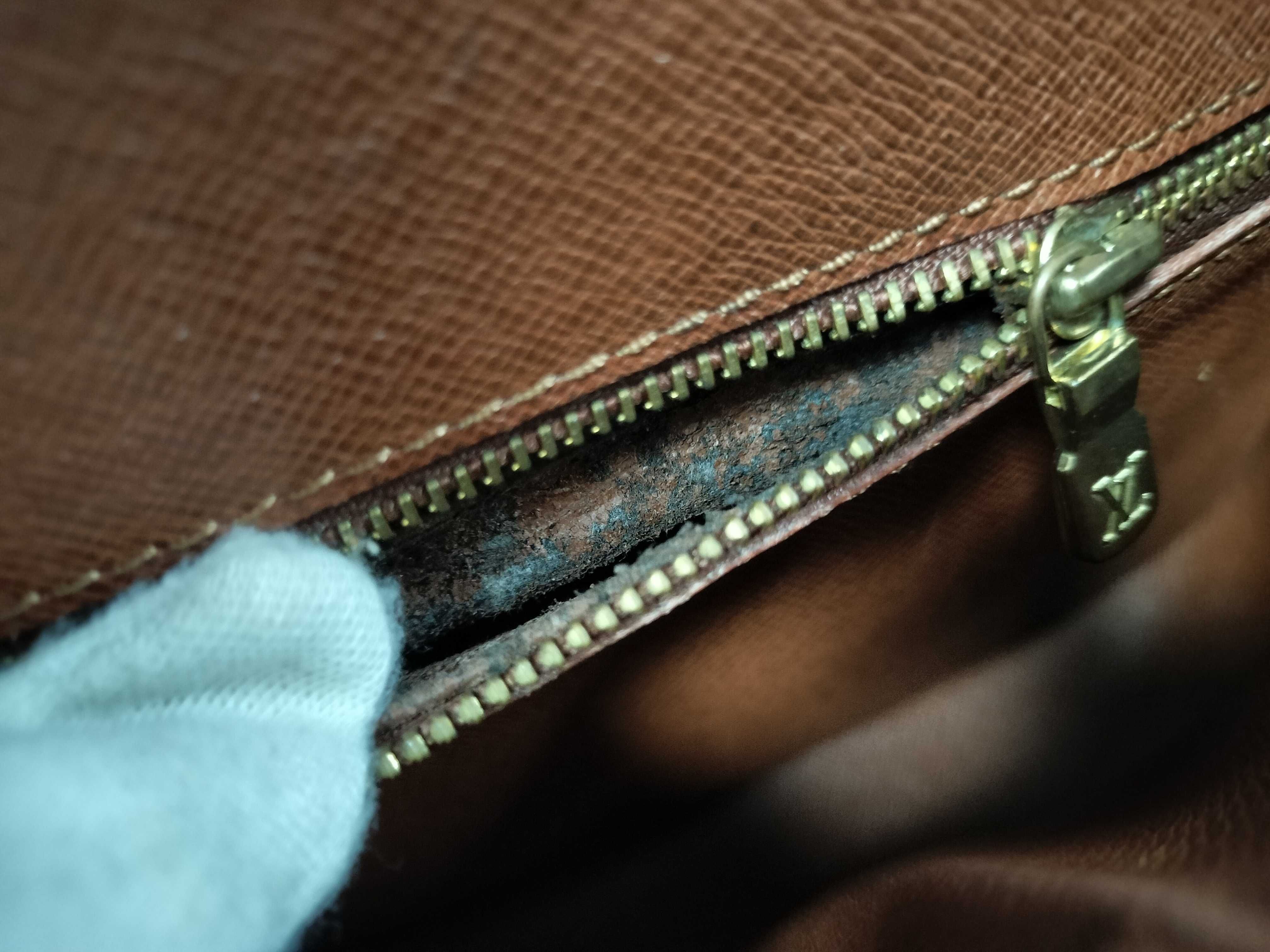 Monogram M51242 Saint Cloud Shoulder Bag (Sticky interior) — view 11