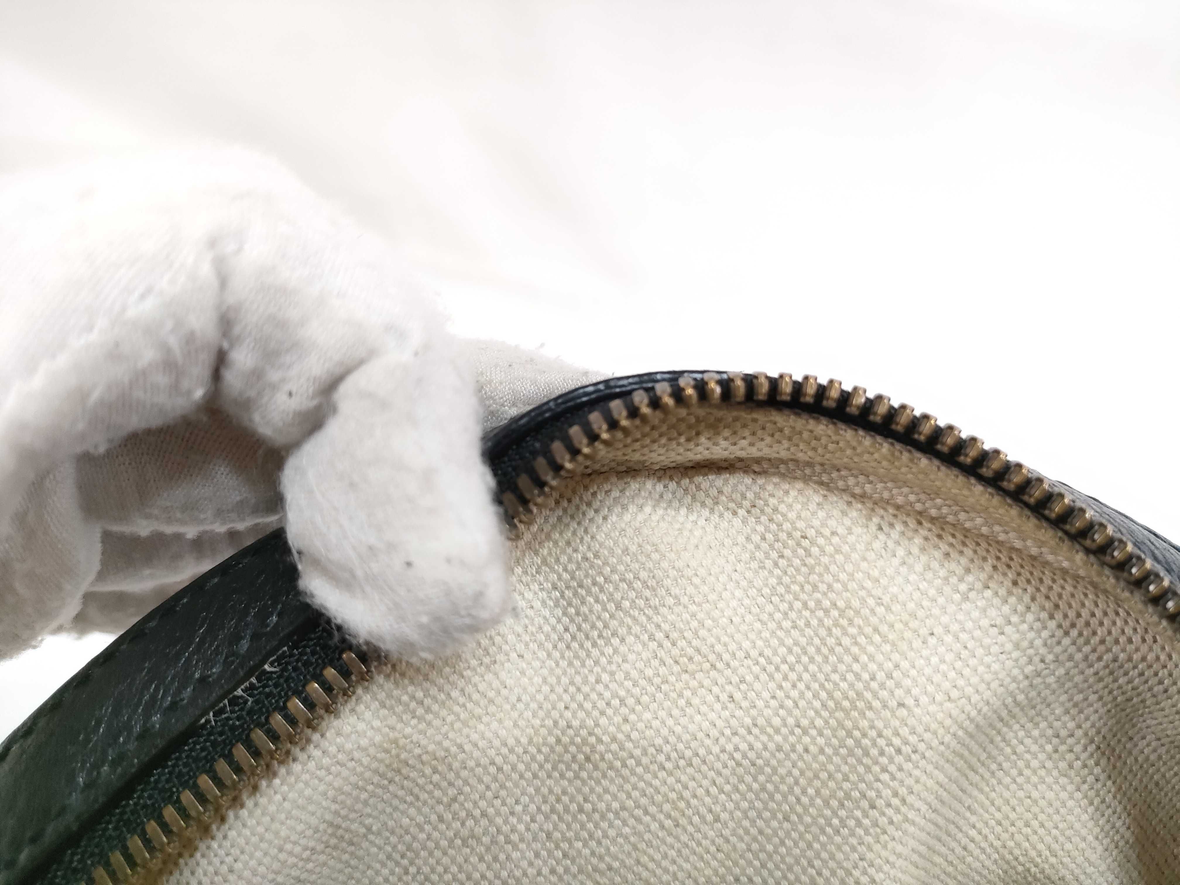 GG Gucci Round Shoulder Bag with Dust Bag — view 15