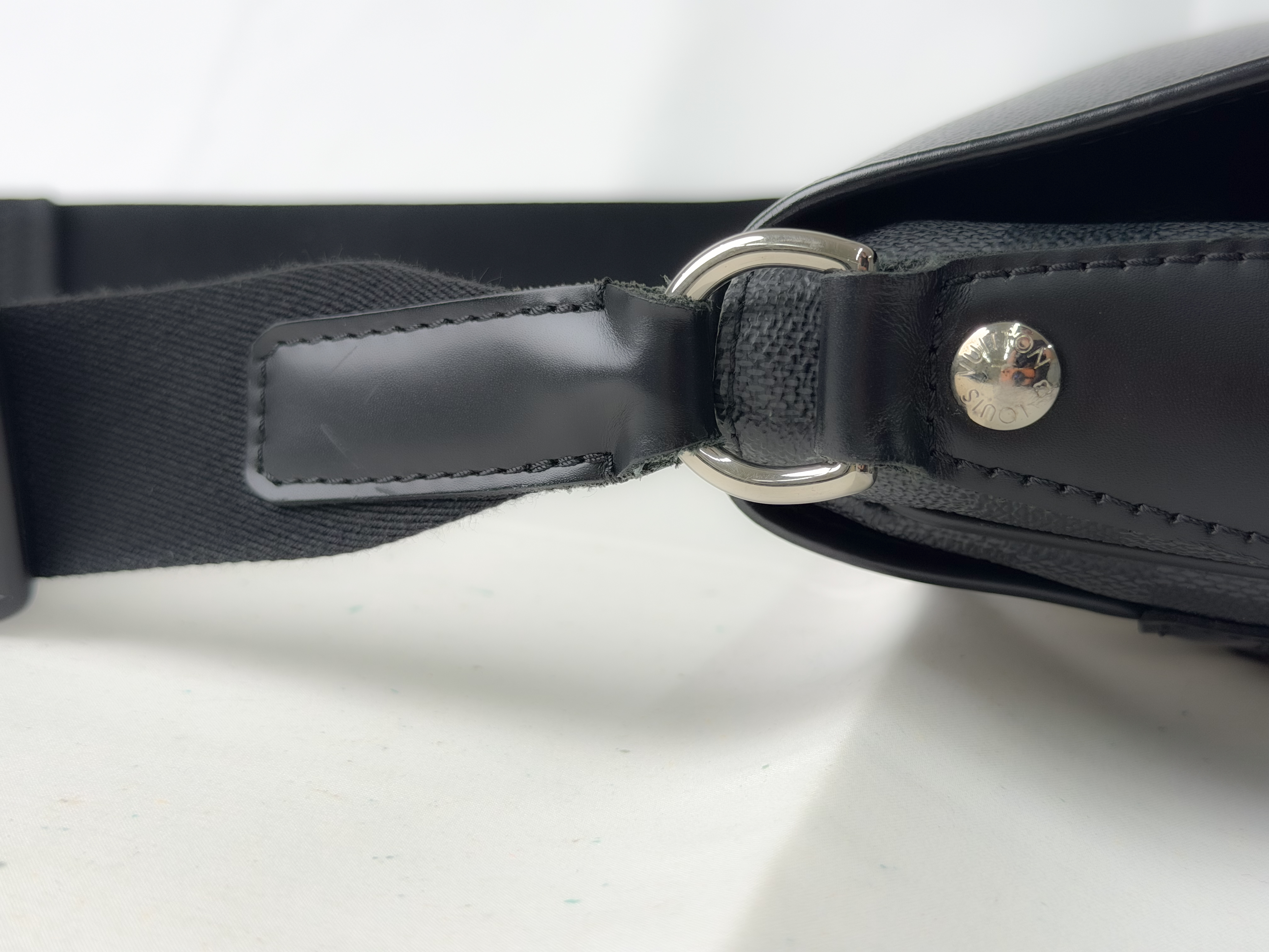 Damier Graphite N58029 Daniel MM SP0112 Shoulder Bag — view 6