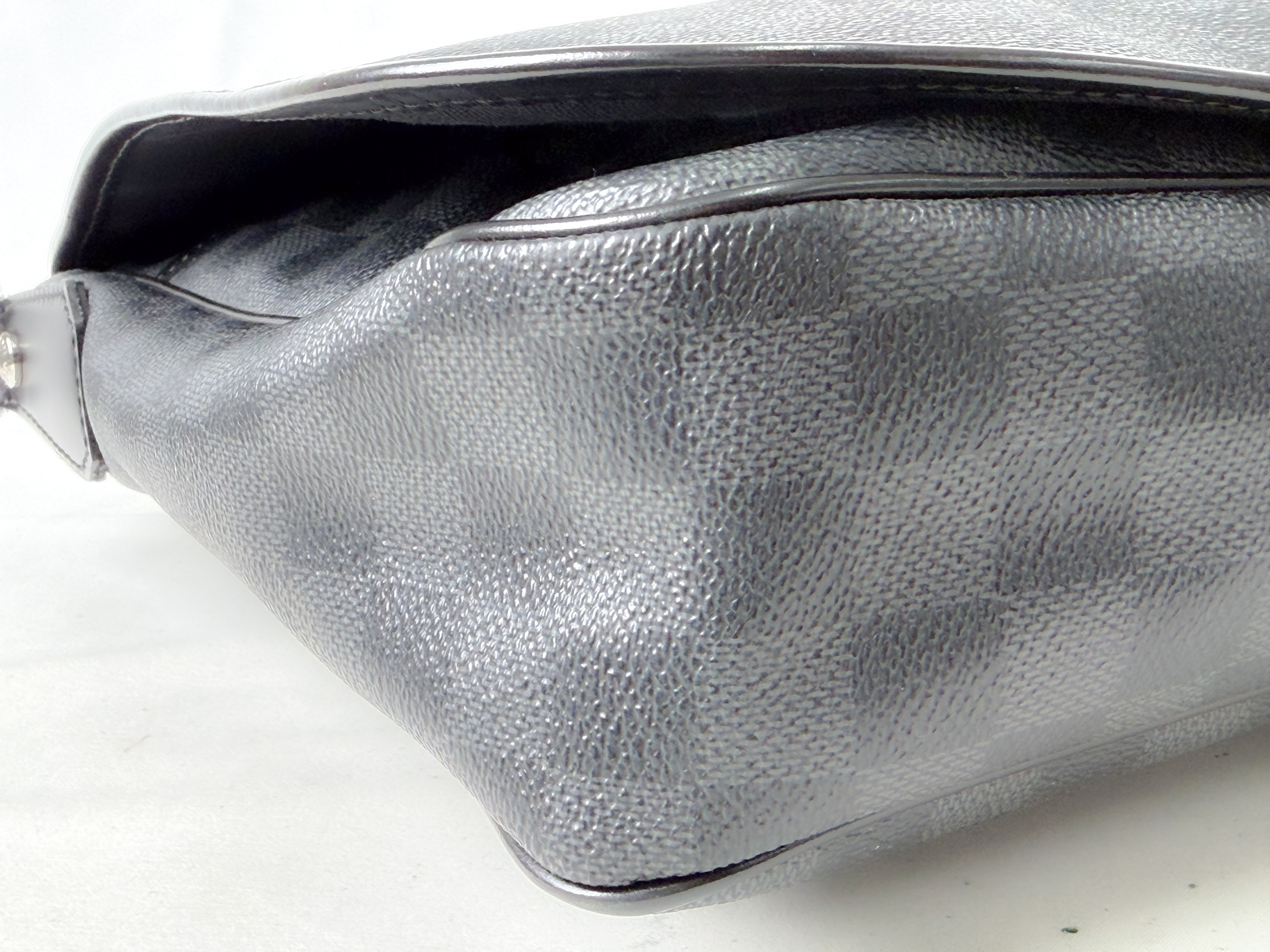 Damier Graphite N58029 Daniel MM SP0112 Shoulder Bag — view 10