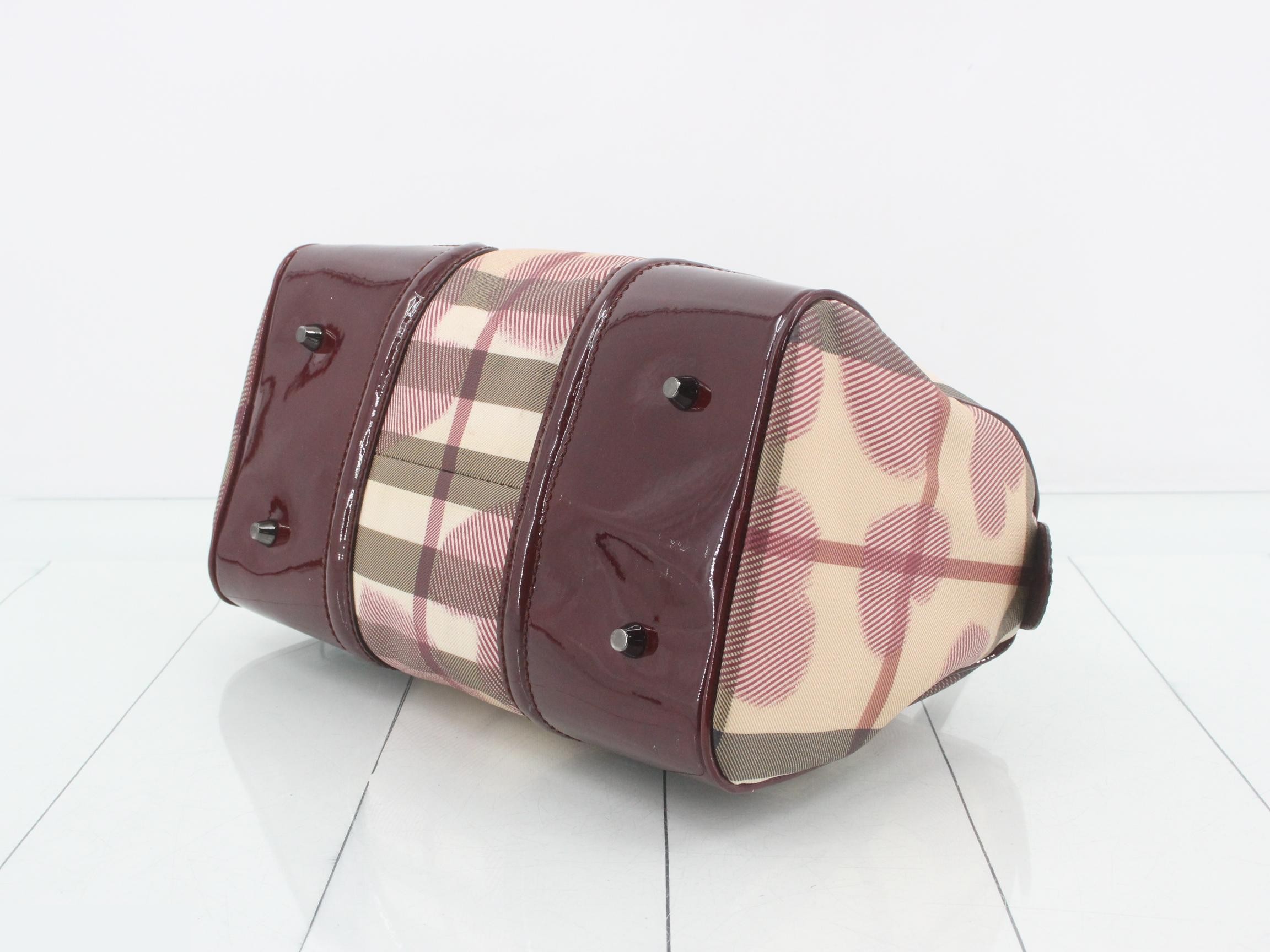 Other lines: Bags & Handbags - Heart — view 6
