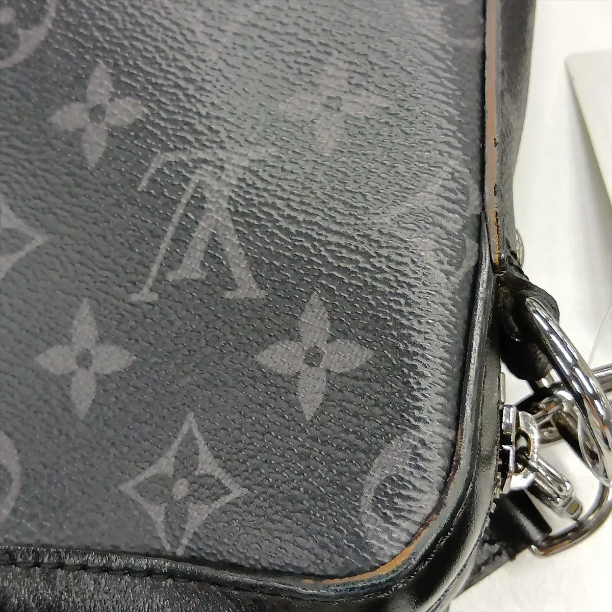 Monogram Eclipse Trio Messenger M69443 TJ4220 Black — view 13