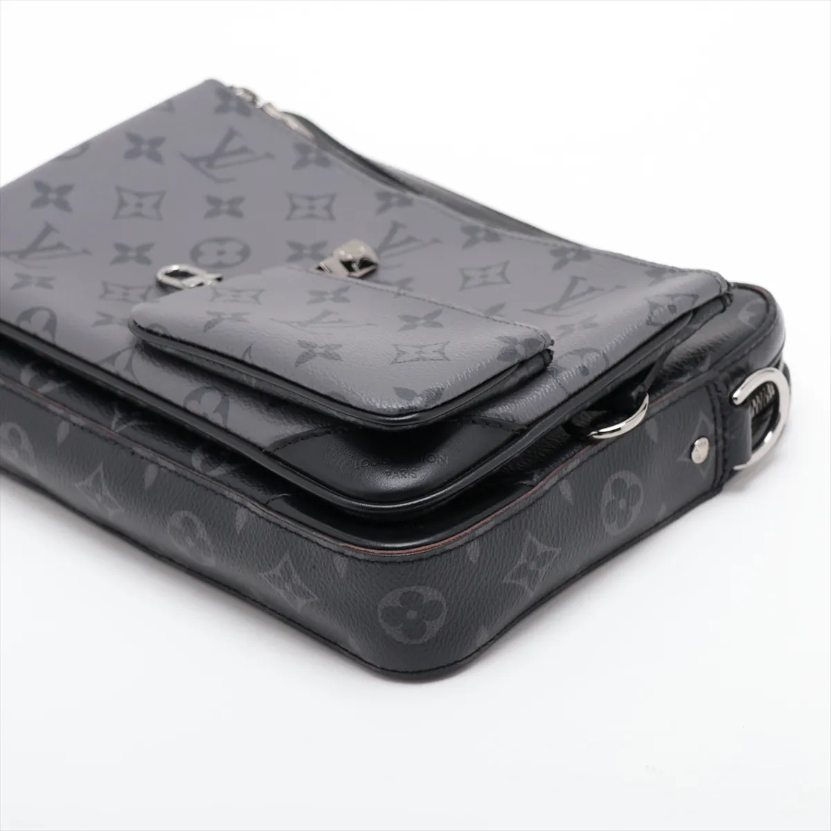 Monogram Eclipse Trio Messenger M69443 TJ4220 Black — view 5
