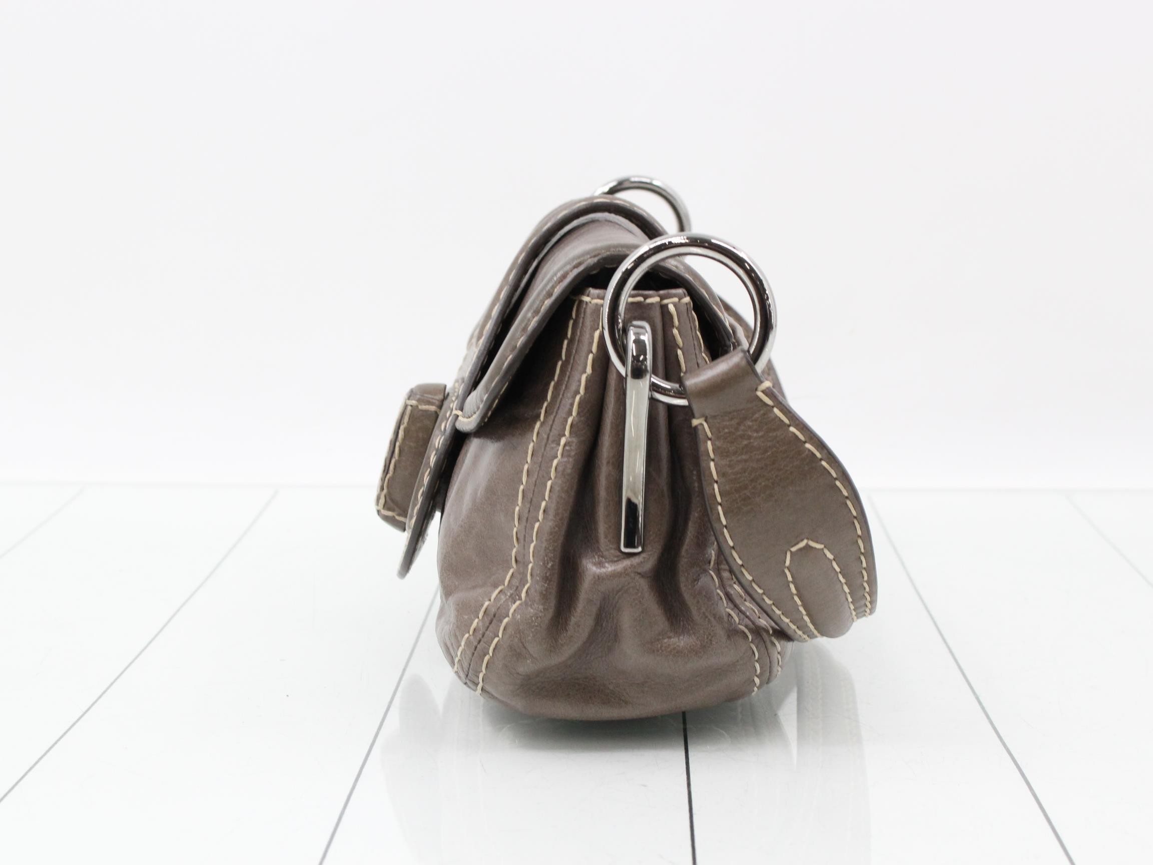 Vitello One-Shoulder Bag, Turn-Lock, Leather, Greige — view 3