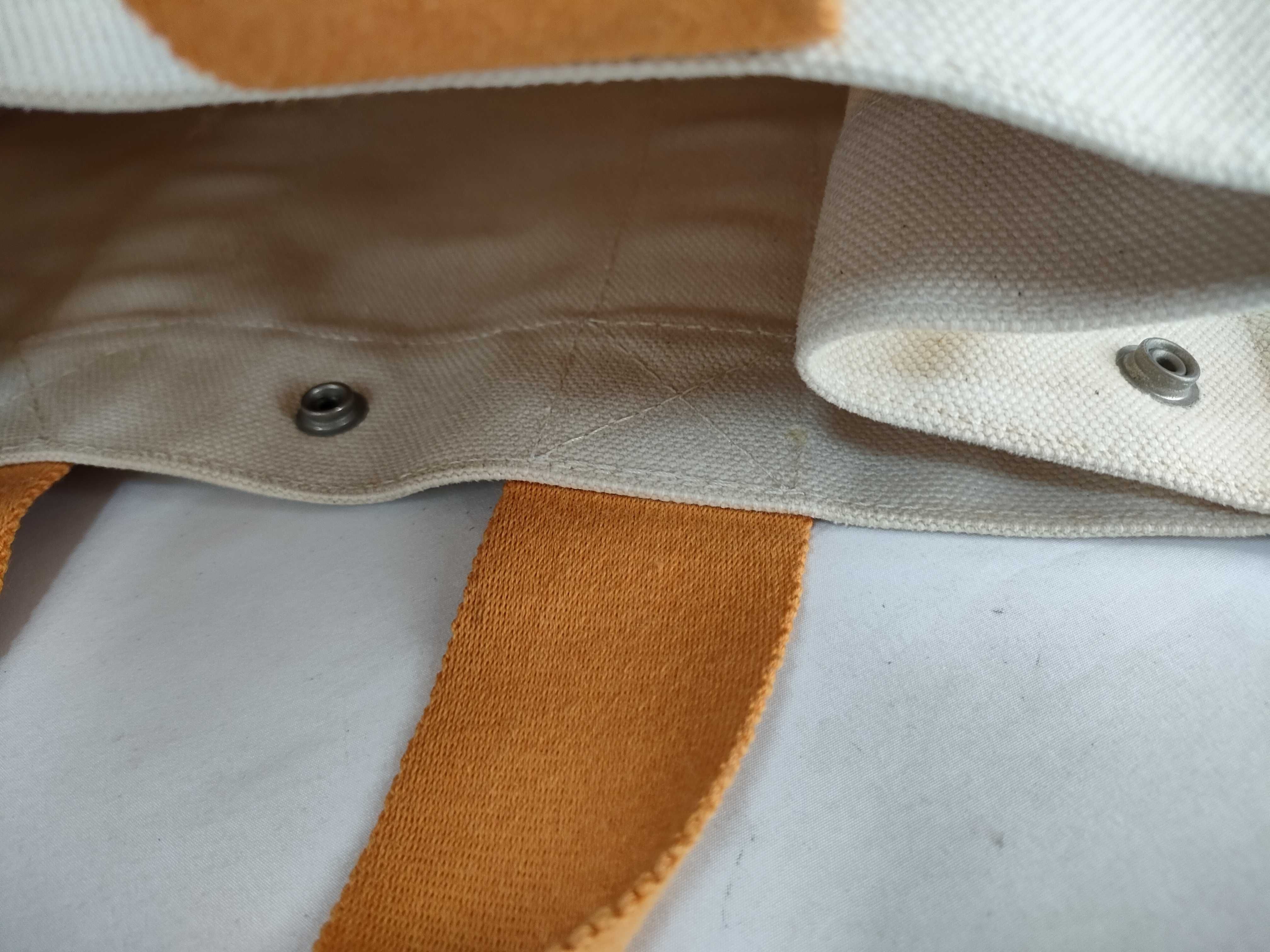 Bora PM Tote Bag — view 5