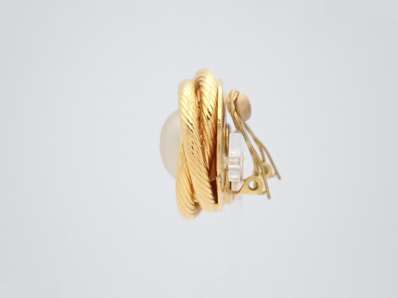 Pearl earrings, gold, with tag and box, size 29 — view 3
