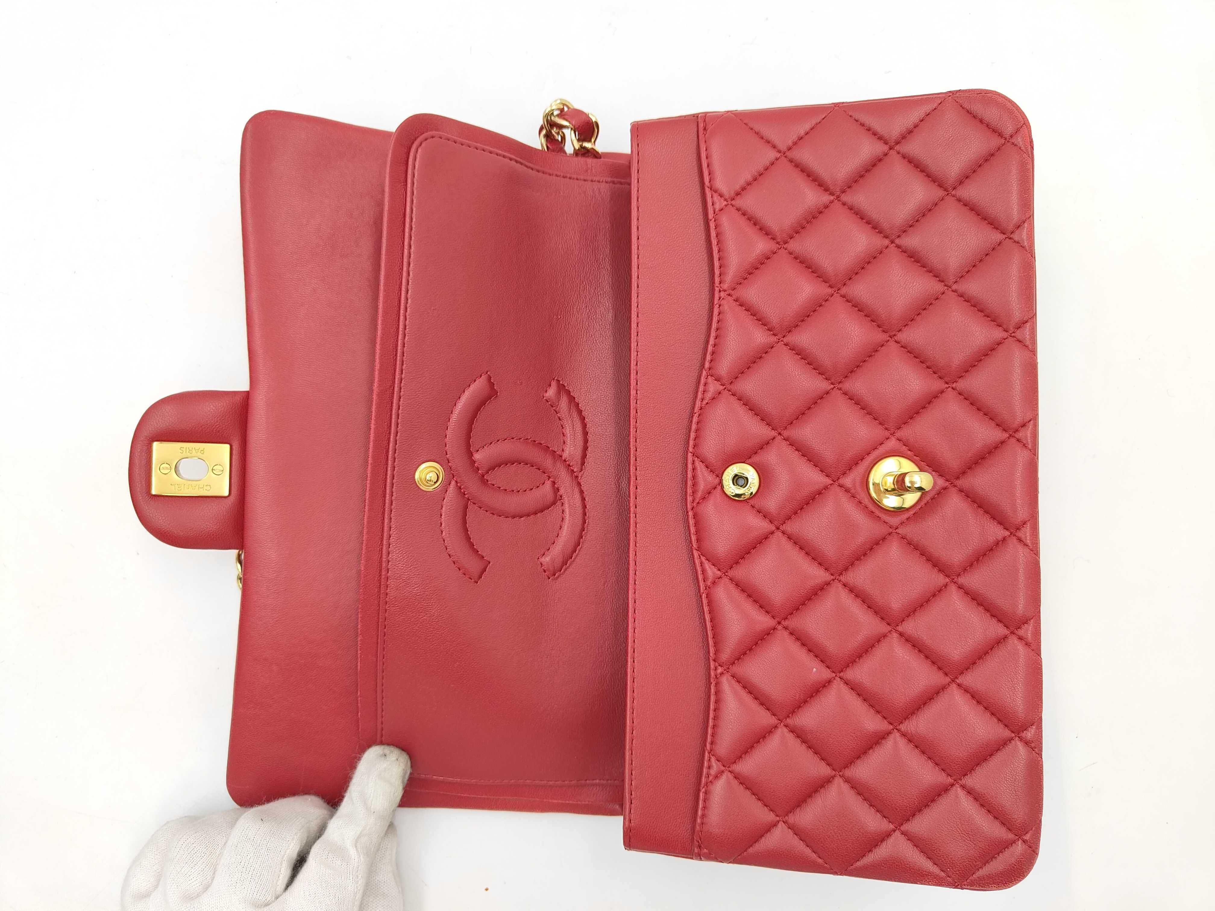 Matelassé Double Flap Red Shoulder Bag — view 7
