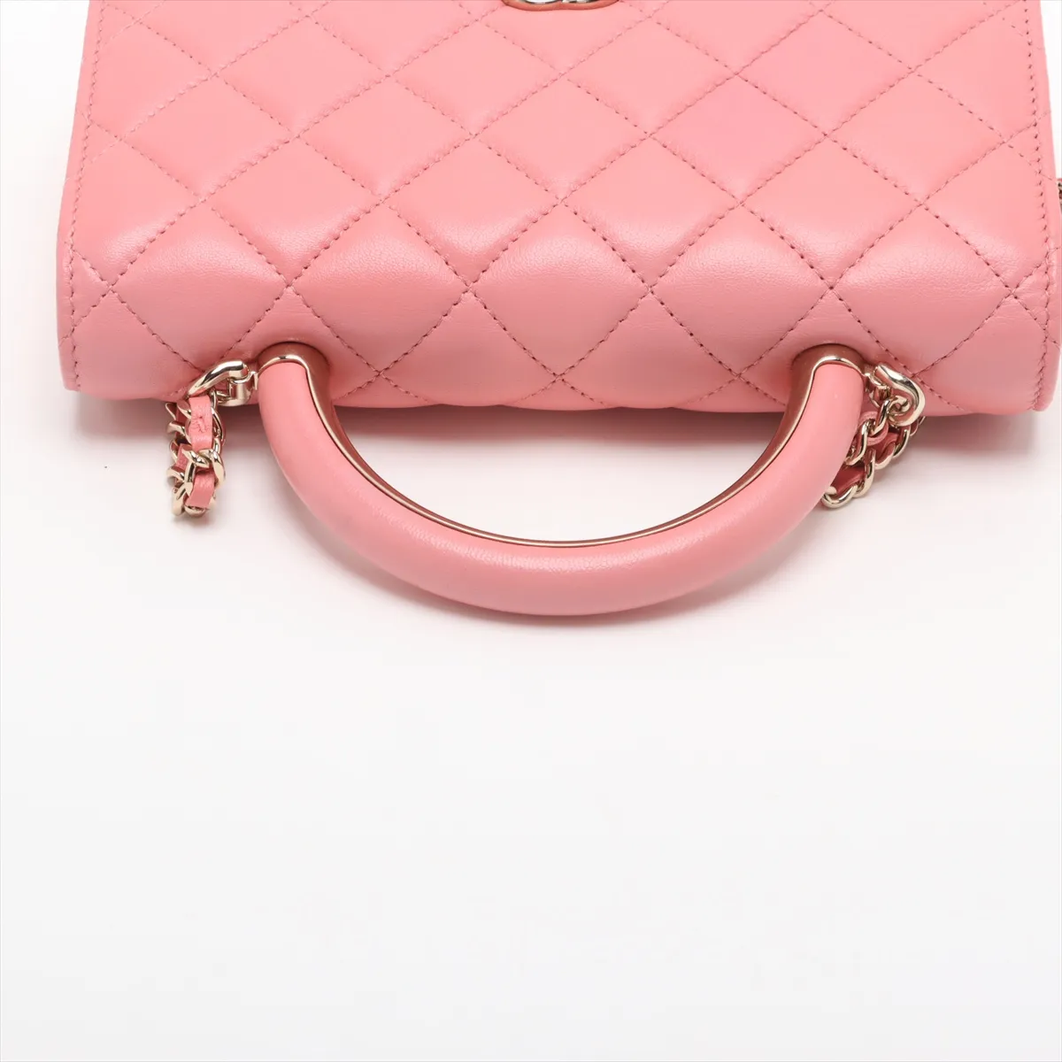 Matelassé Lambskin 2-Way Shoulder Bag, Top Handle, Pink, Gold Hardware, KG8GLEXK, Random Plate — view 5