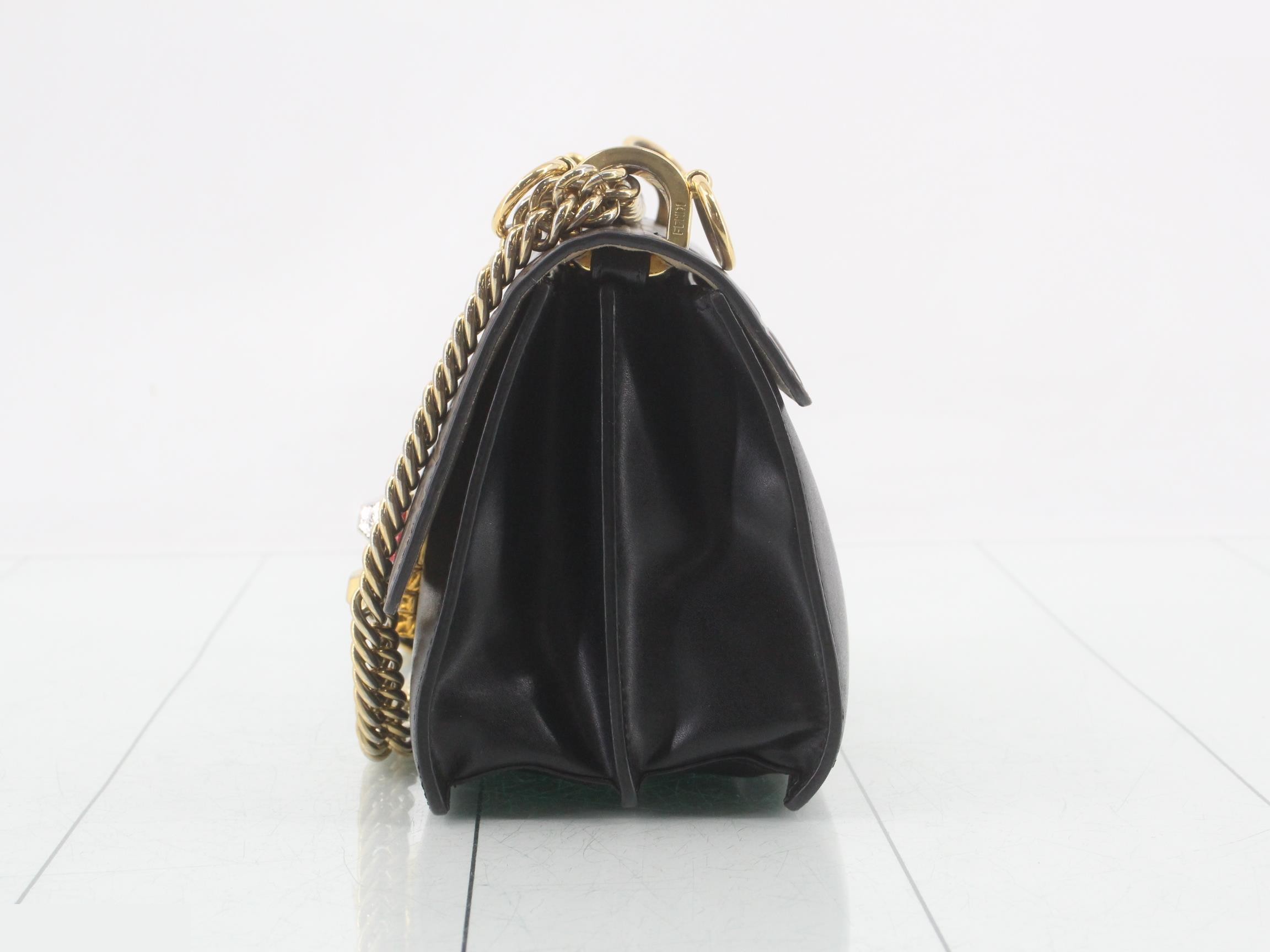 Kanai Chain Semi-Shoulder Bag — view 3