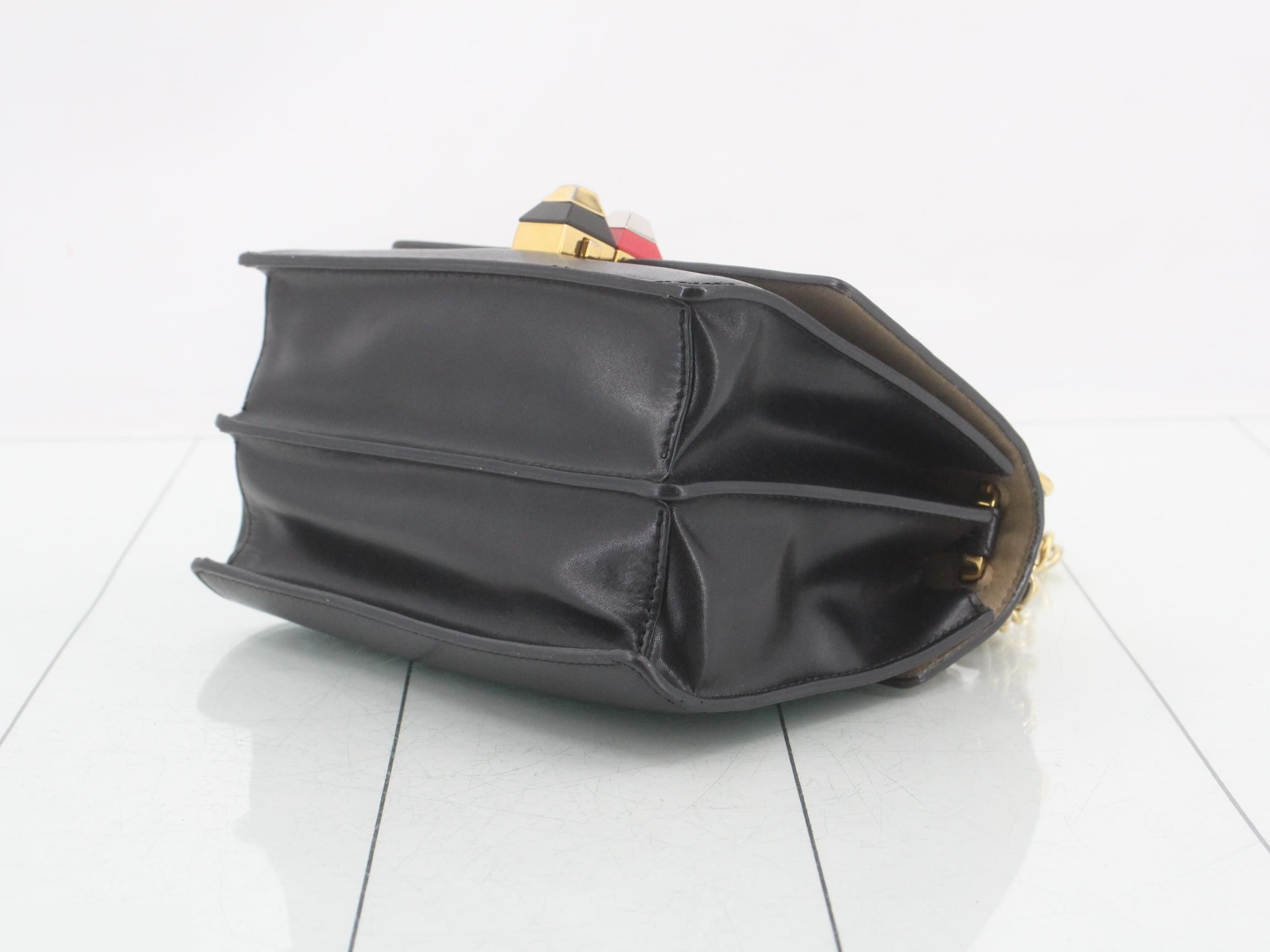 Kanai Chain Semi-Shoulder Bag — view 6