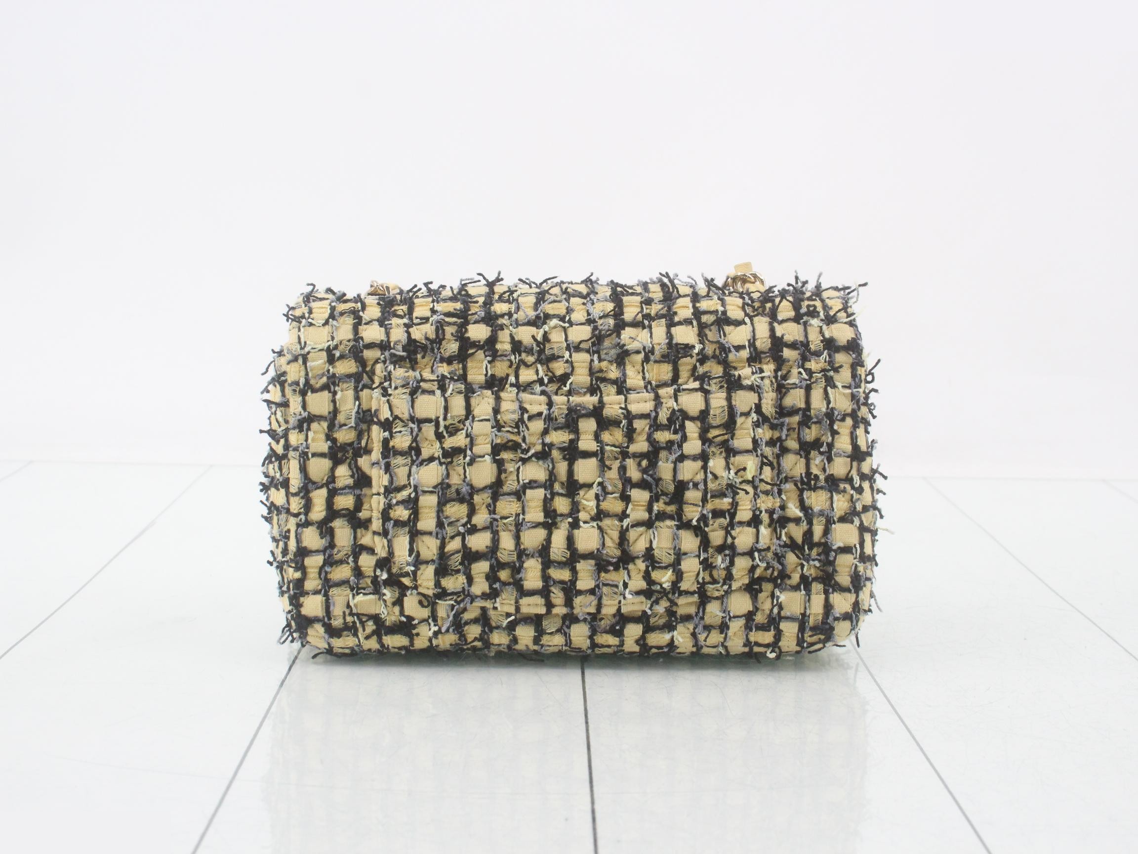 Matelassé Tweed Chain Shoulder Bag with Plate — view 2