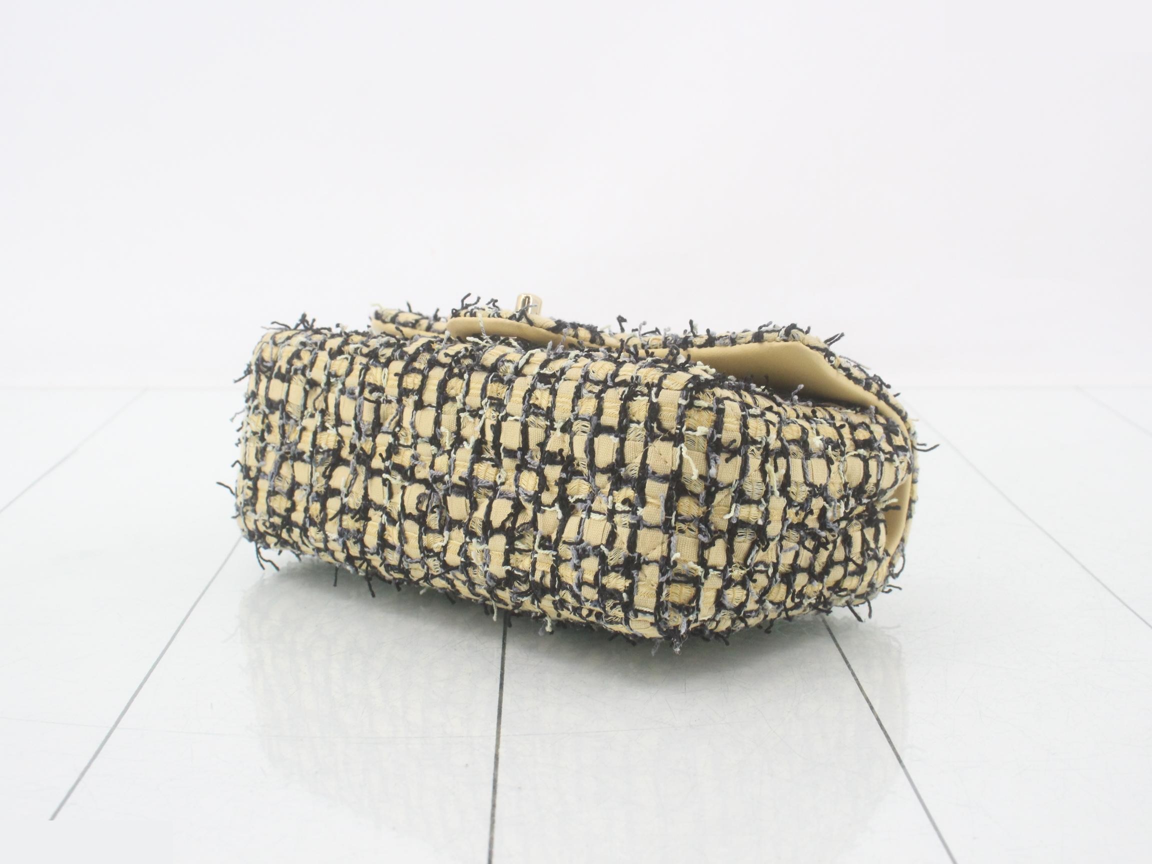 Matelassé Tweed Chain Shoulder Bag with Plate — view 6