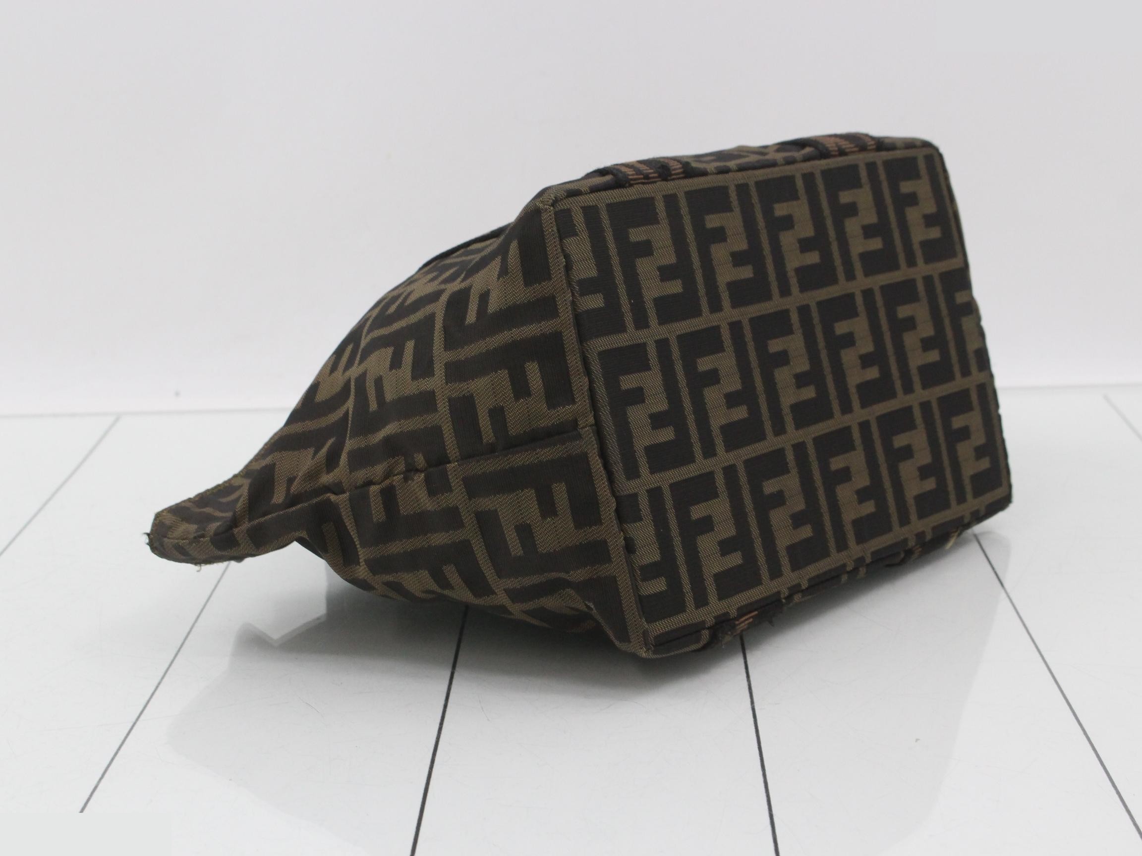 handbag — view 5