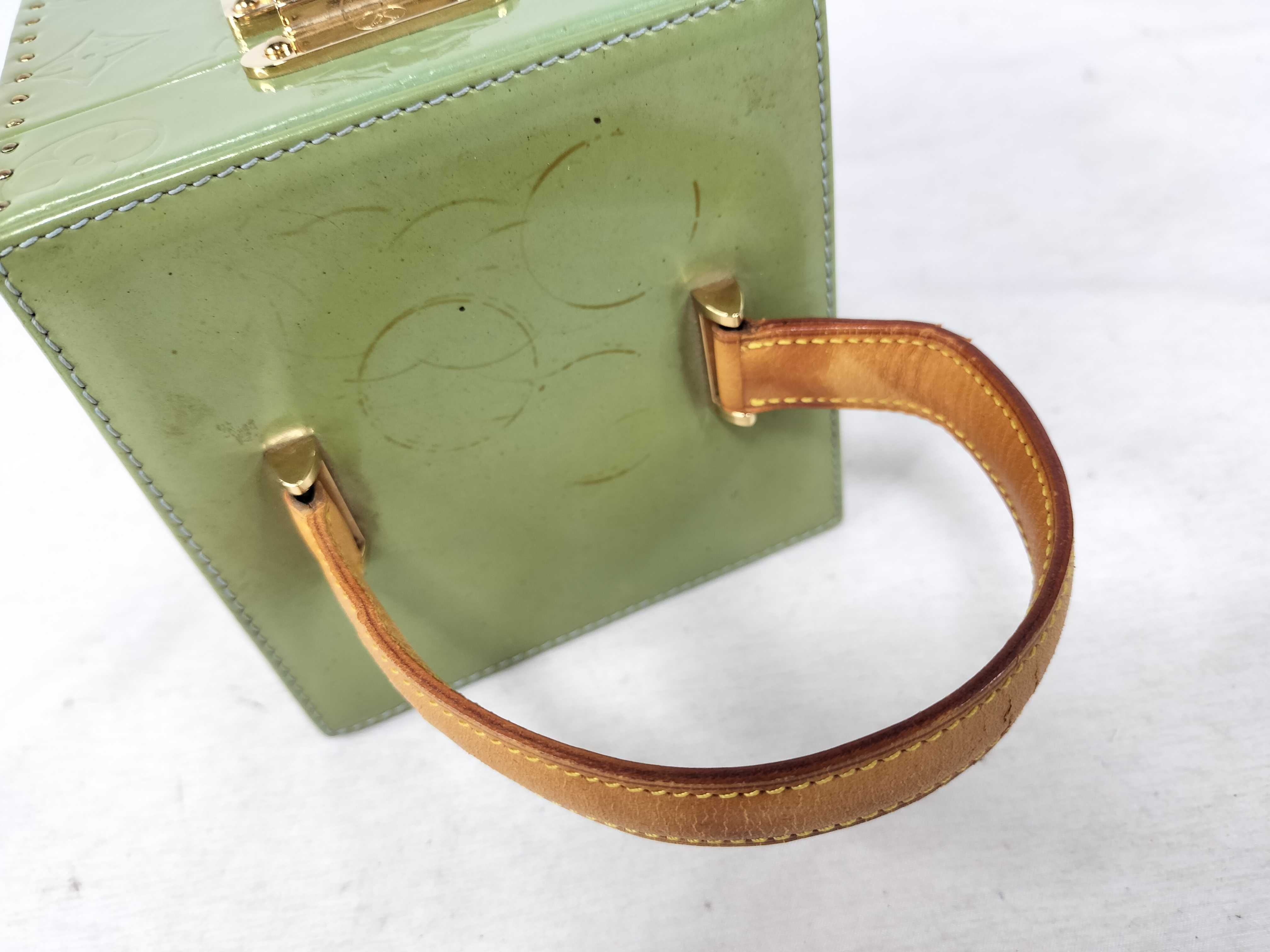 Vernis Louis Vuitton Bleeker M91003 Vernis Vanity Bag Handbag — view 3