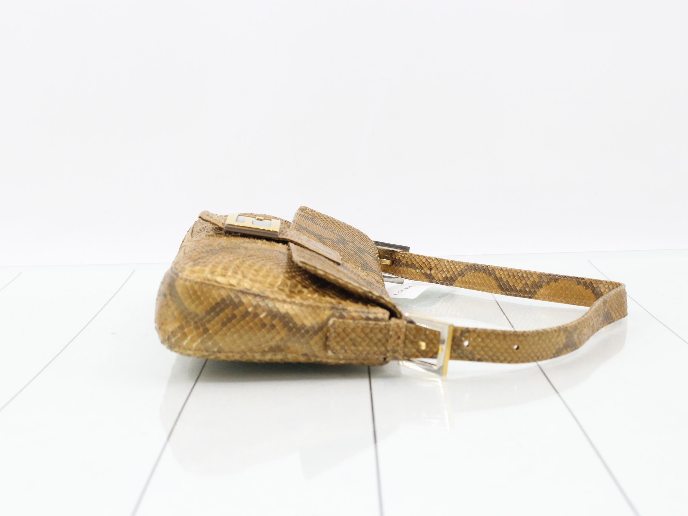 Mamma Bucket Python Zucca Shoulder Bag Gold — view 3