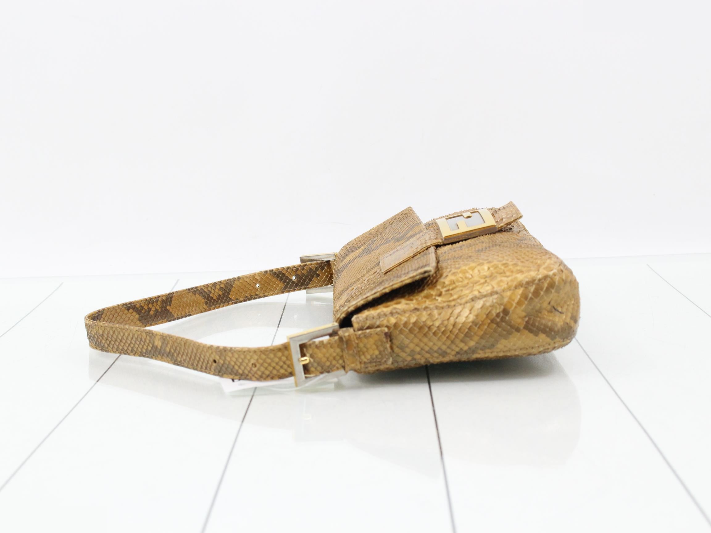 Mamma Bucket Python Zucca Shoulder Bag Gold — view 4
