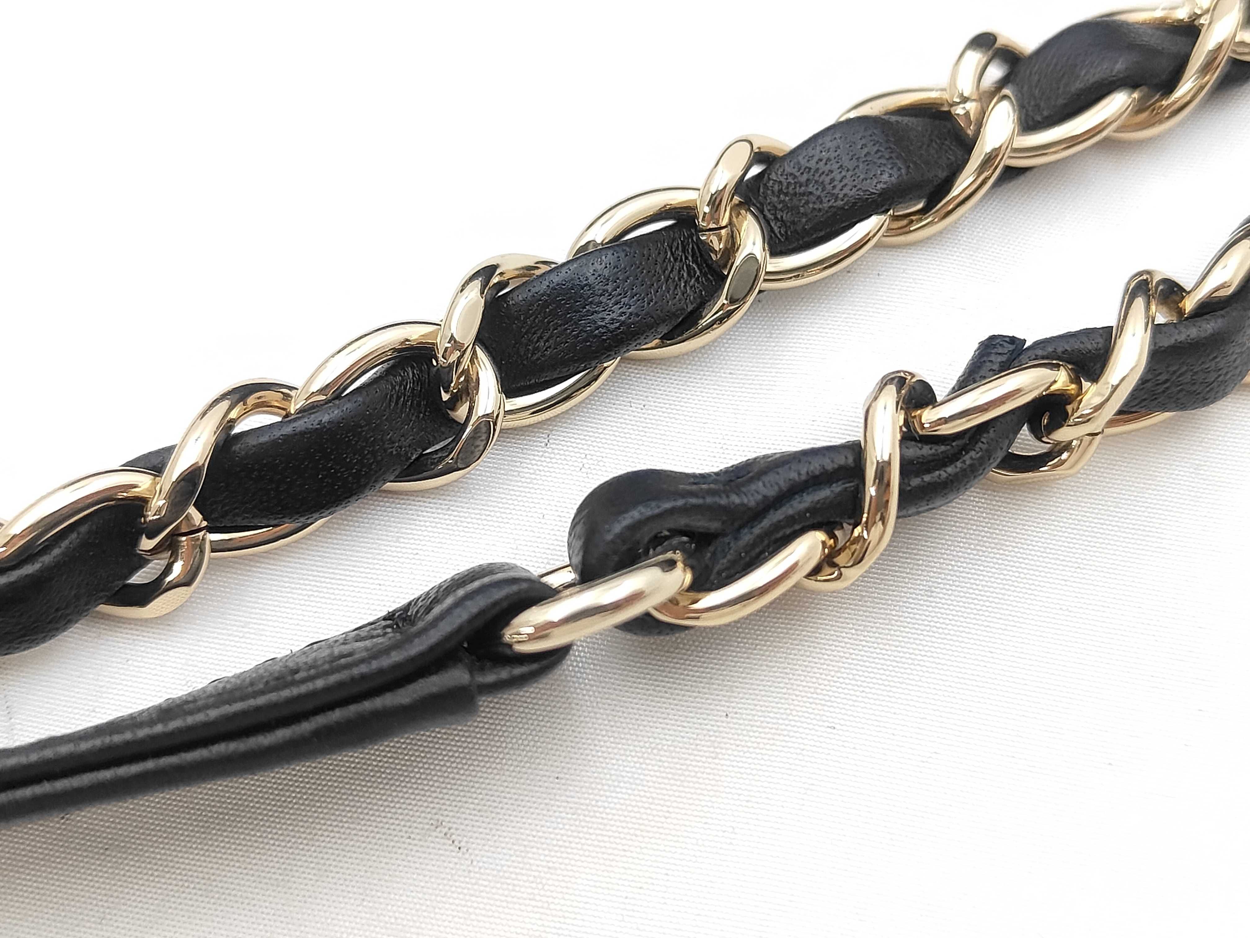 Matelassé Tweed Chain Around Shoulder Bag (Serial Number 28) — view 4