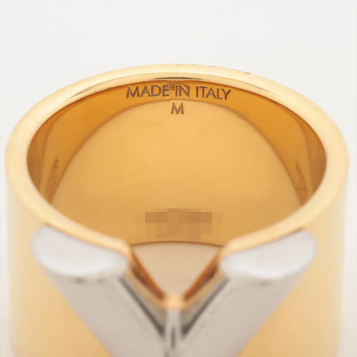 M61085 Essential V LE0157 Ring M GP Gold - Dents, — view 3