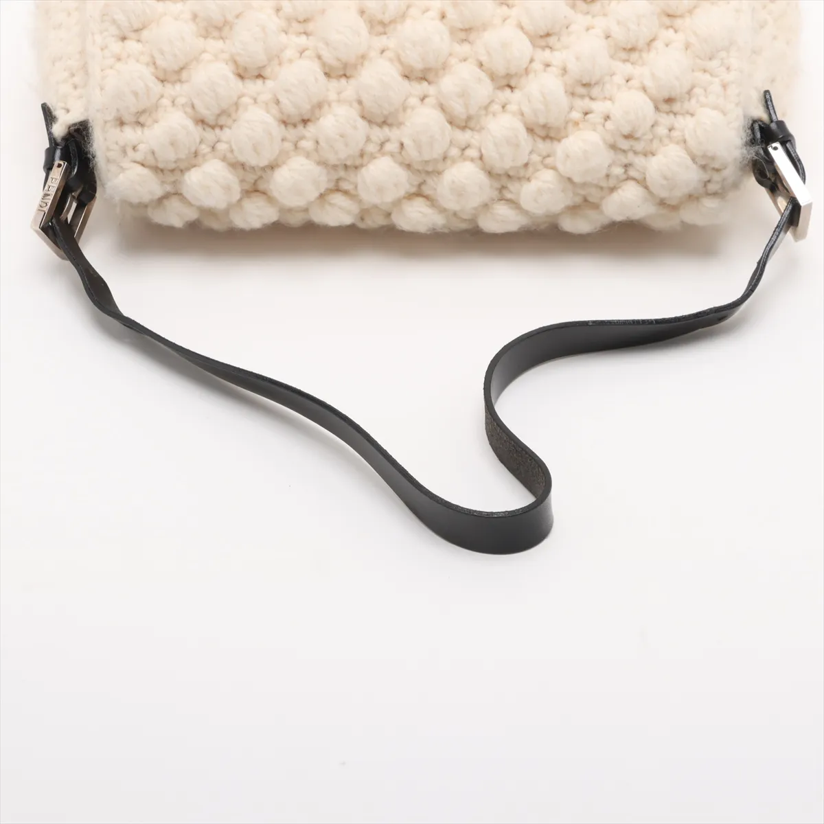 Mamma Bucket Knit x Leather Shoulder Bag White x Black — view 5