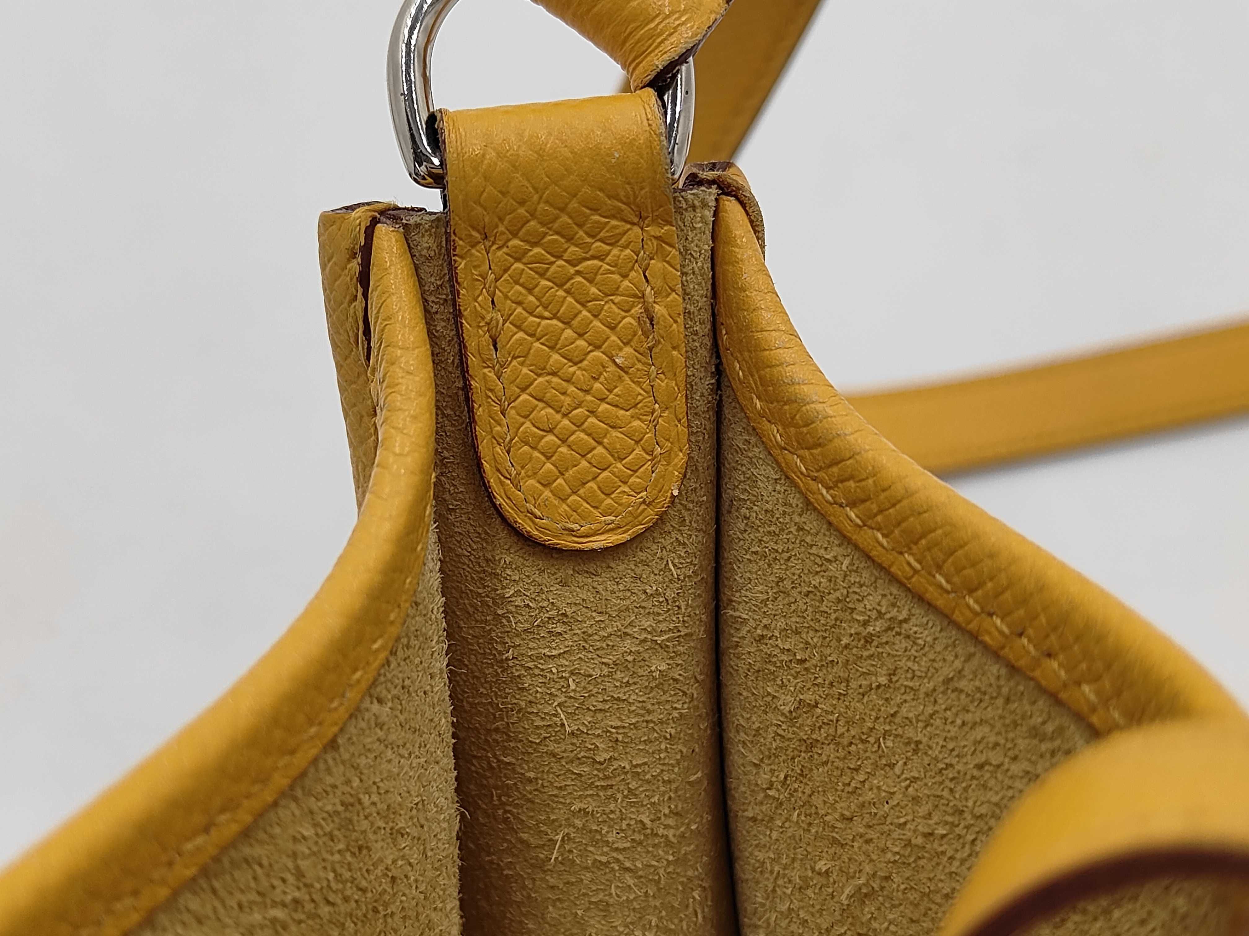 Evelyne TPM Epsom Yellow Shoulder Bag M Stamp — view 8