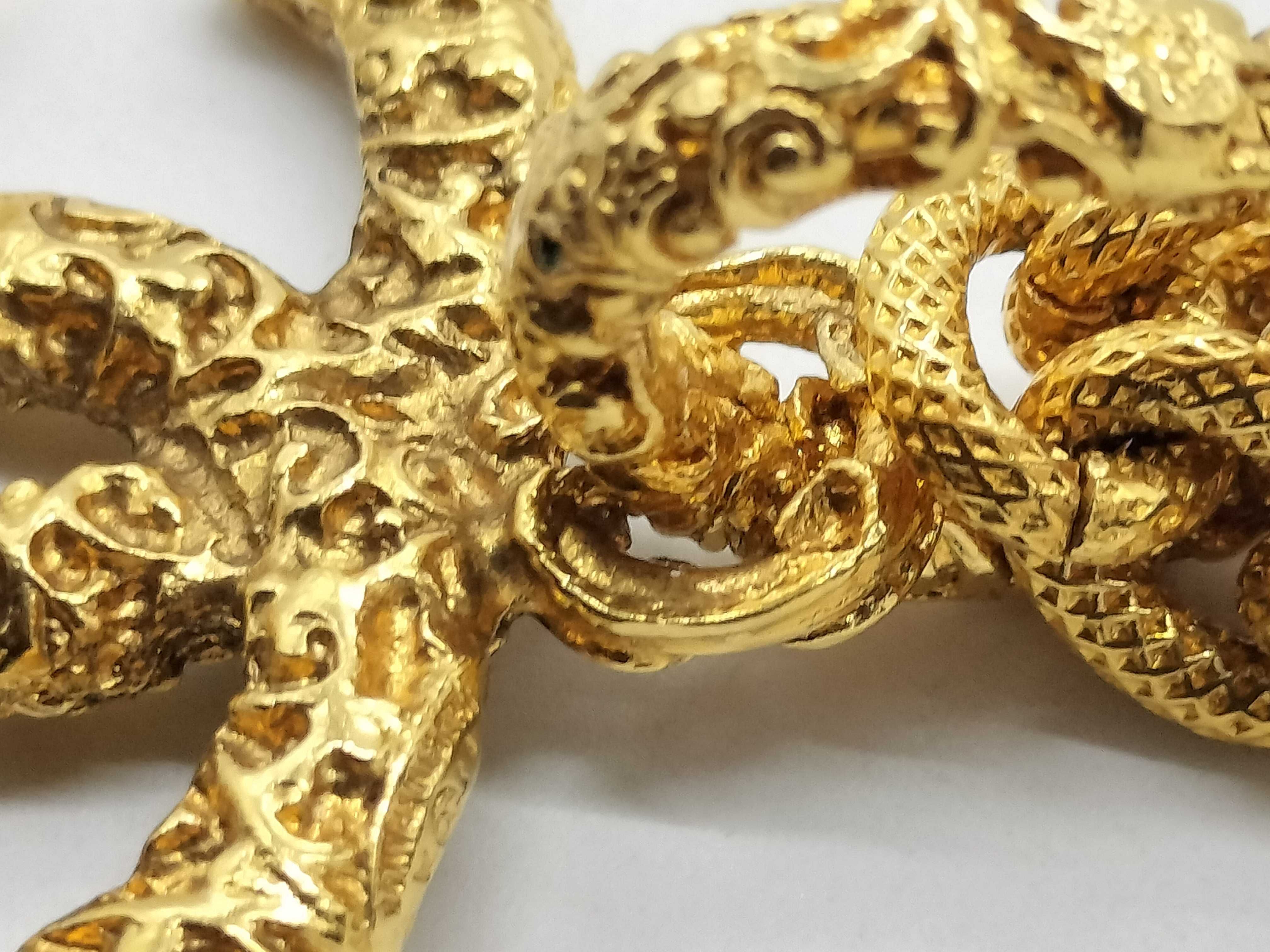 Coco Gold Vintage Necklace 95A Necklace — view 8