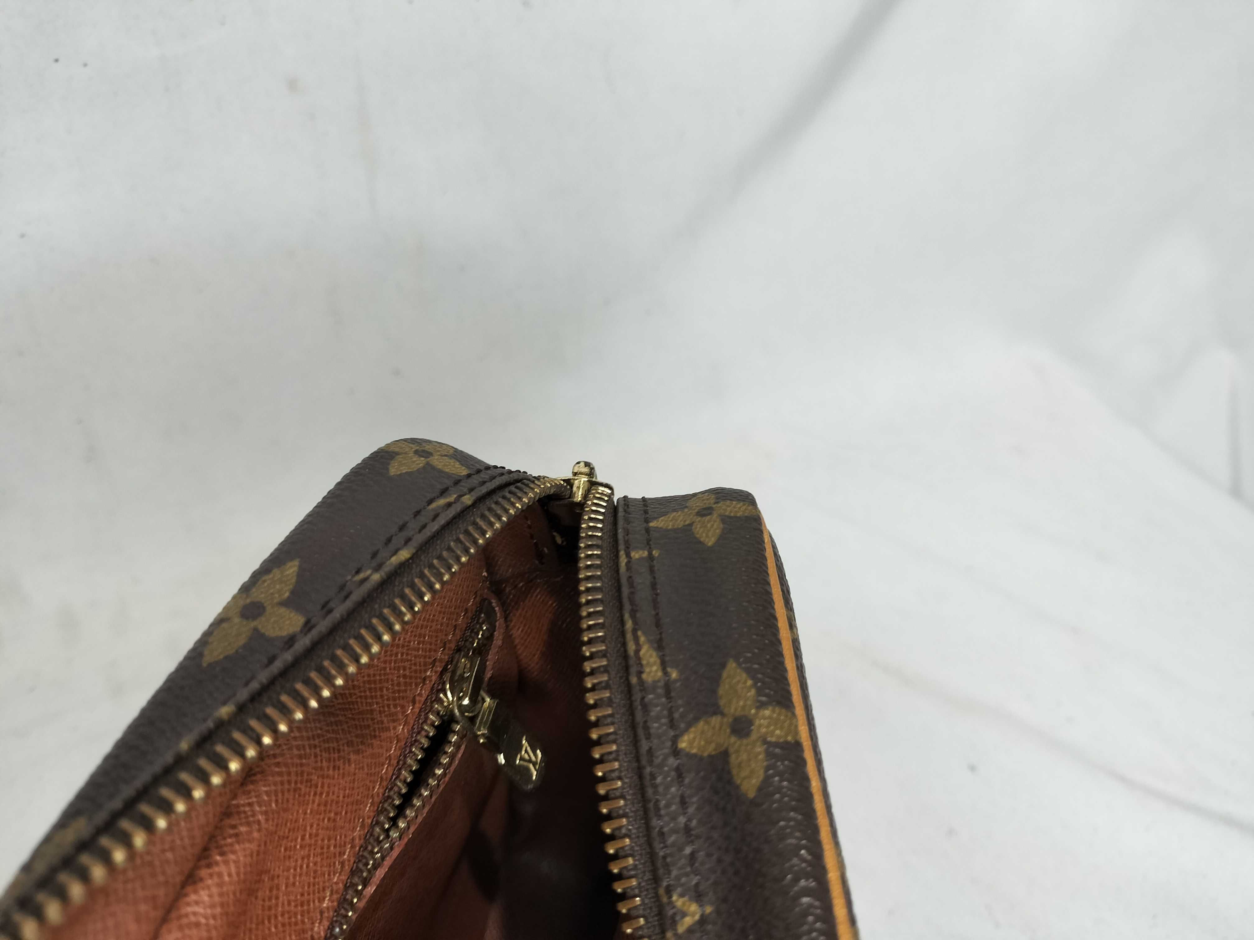 Monogram M51276 Monogram Trocadero 24 Shoulder Bag — view 12