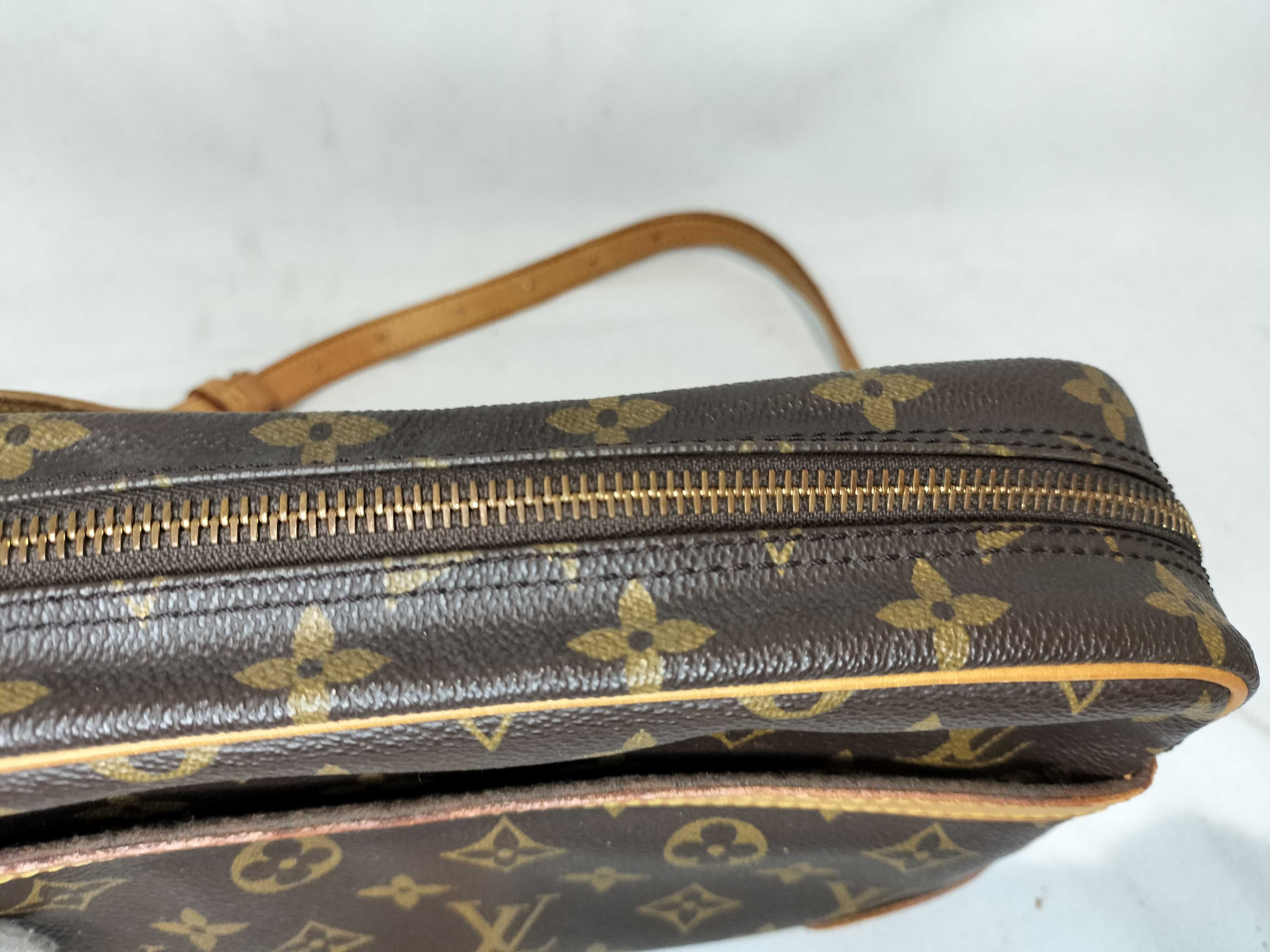 Monogram M51276 Monogram Trocadero 24 Shoulder Bag — view 8