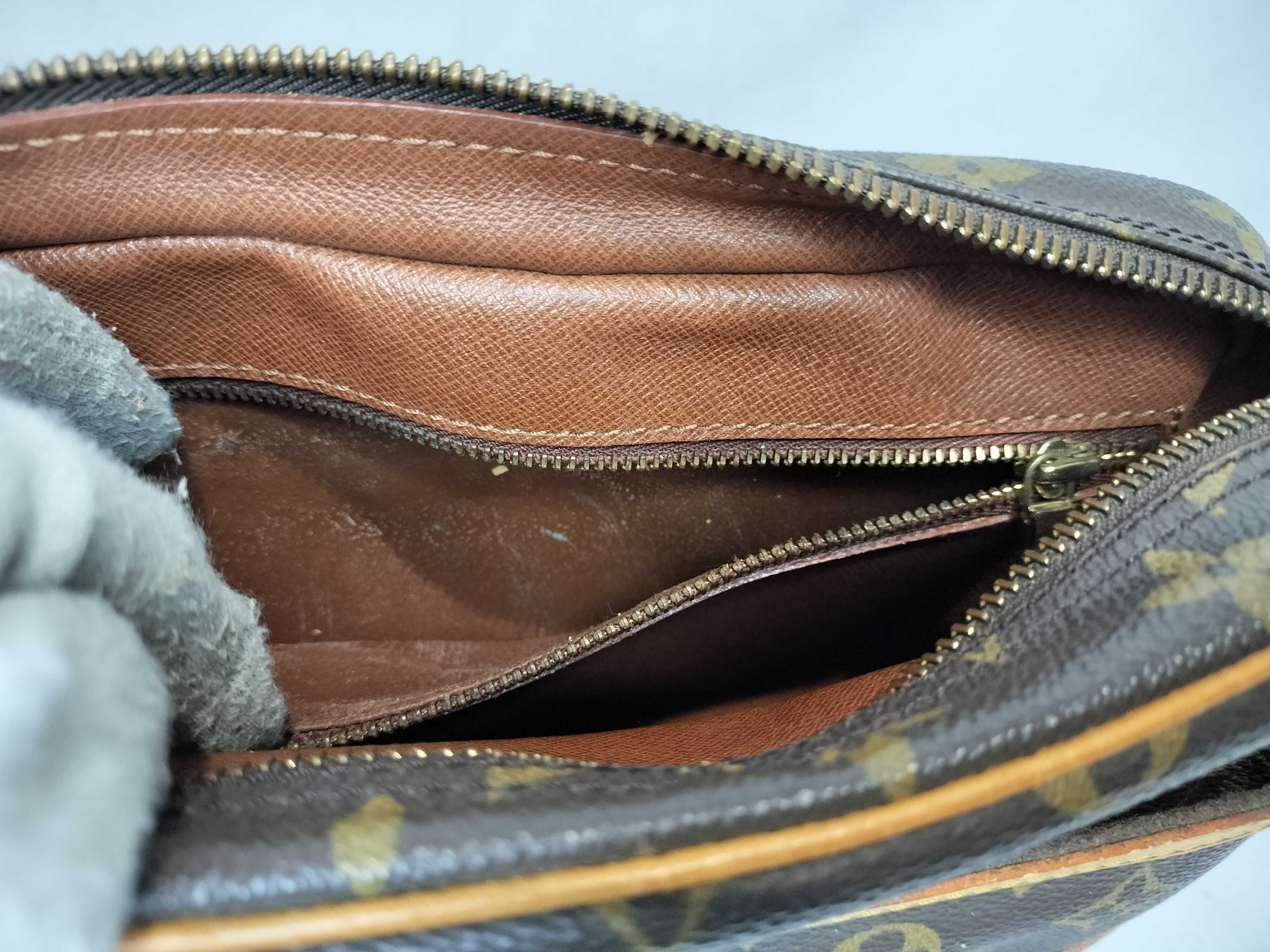 Monogram M51276 Monogram Trocadero 24 Shoulder Bag — view 10
