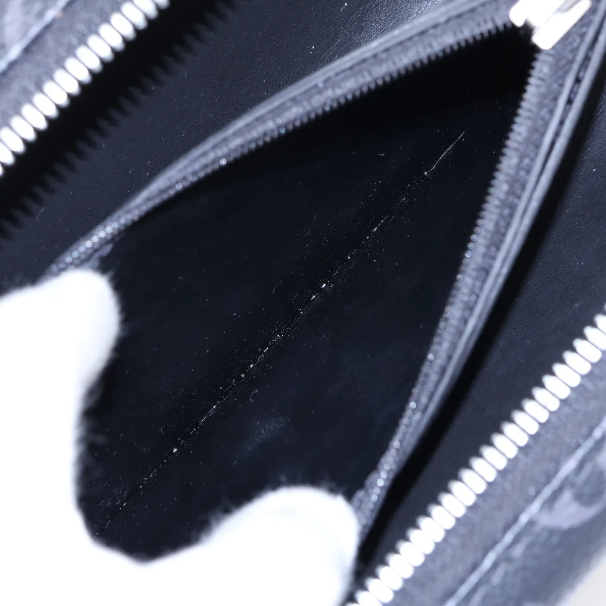 Monogram Eclipse Horizon Clutch M45579 Black (RFID detected) — view 8