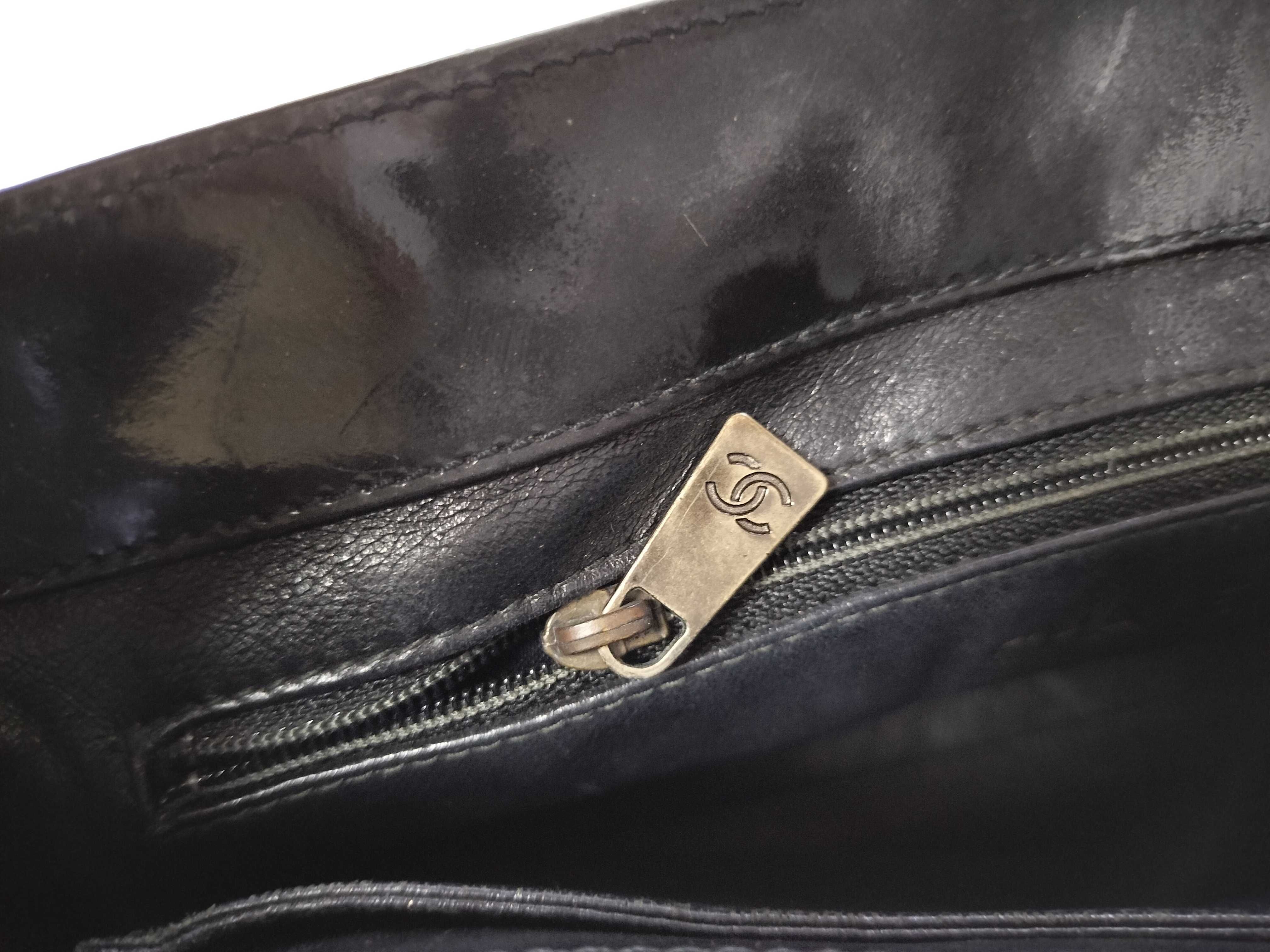 Enamel Matelassé Turnlock One-Shoulder Bicolor Shoulder Bag — view 10