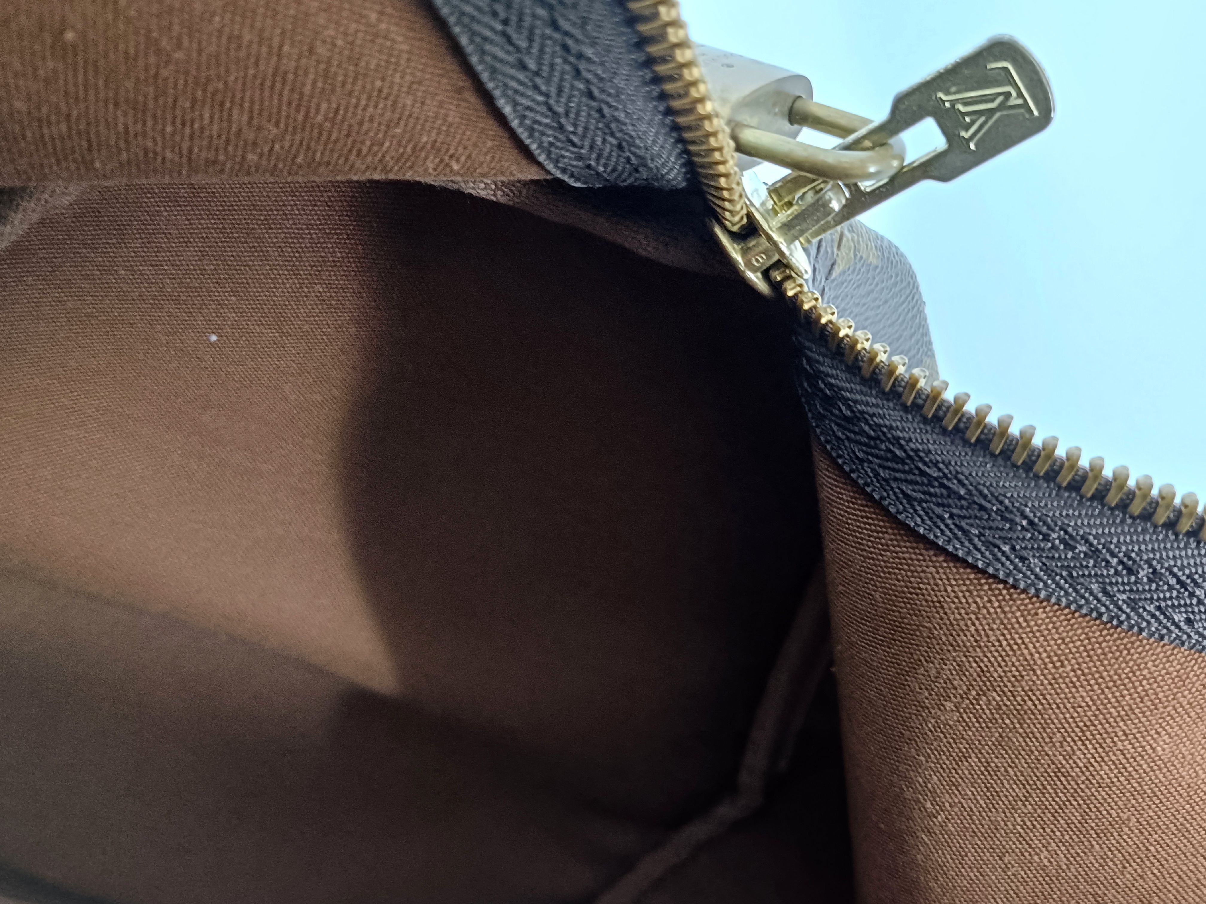 Monogram Keepall 60 M41422 MI19*0 Boston Bag — view 10