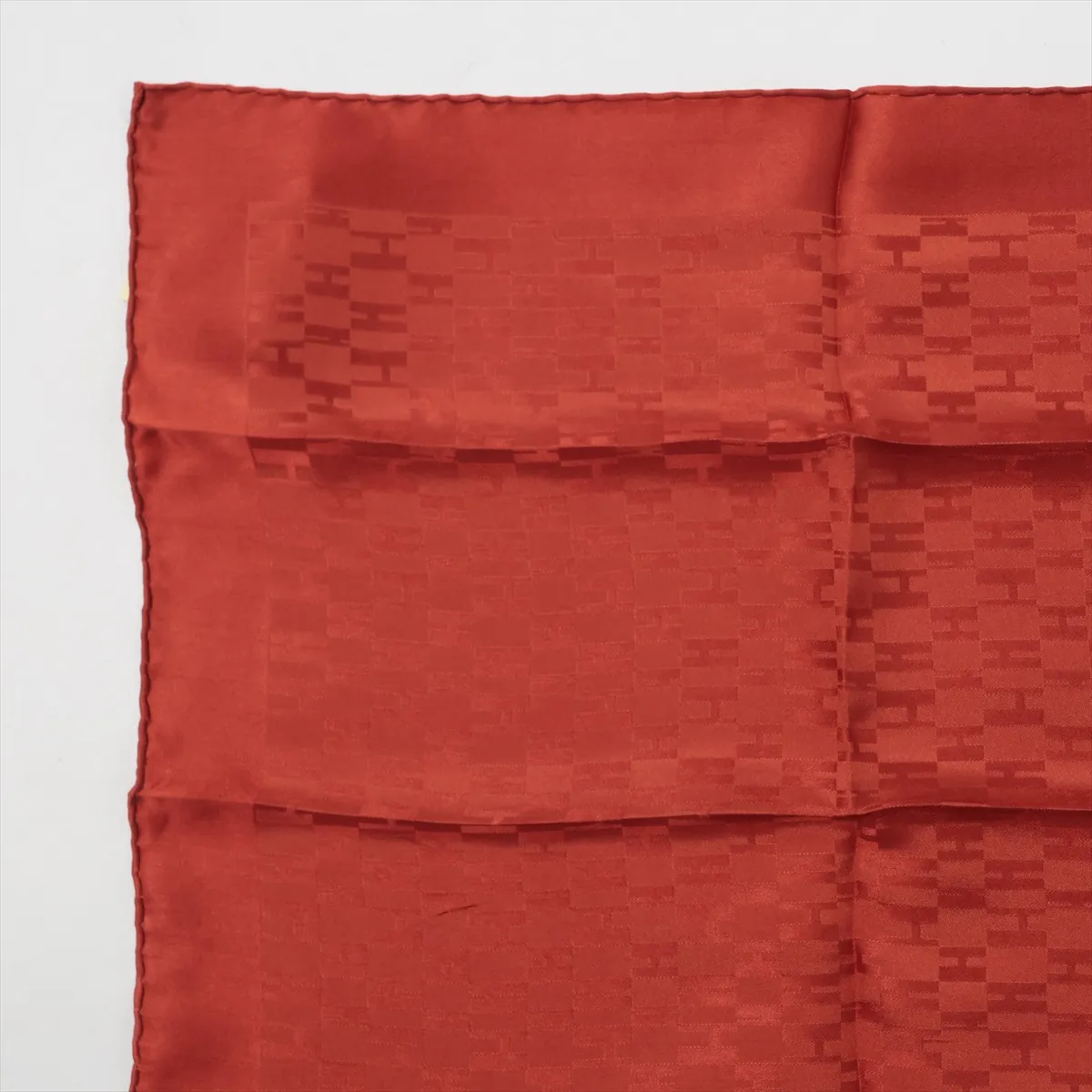 H logo scarf, silk, orange, some wear and — view 2