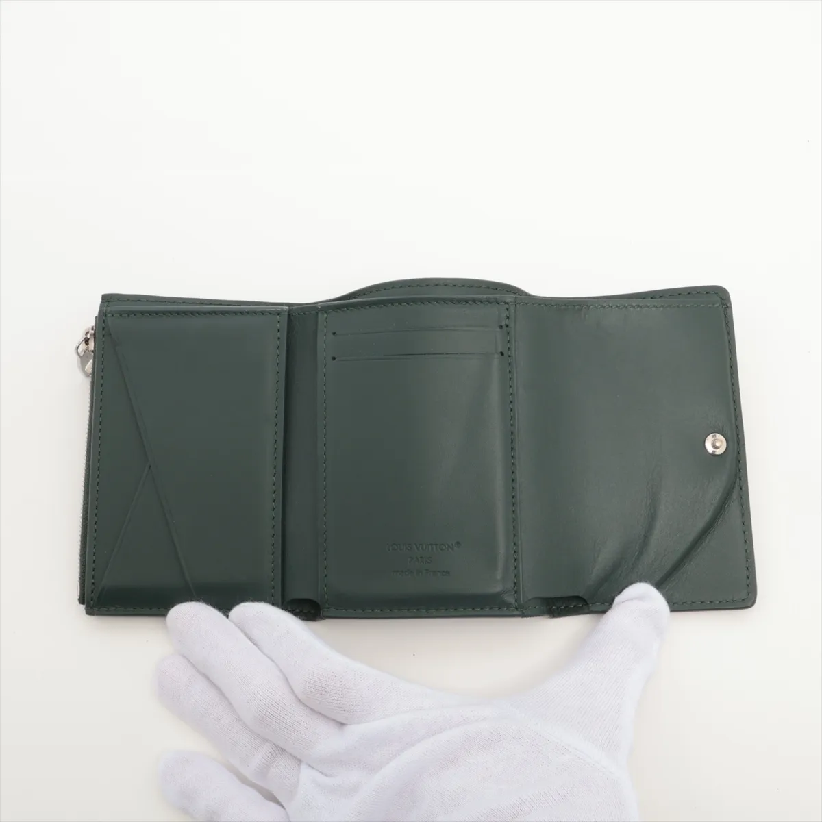 LV Aerogram Victor Wallet - Green Compact Wallet M25958 (RFID detected) — view 4