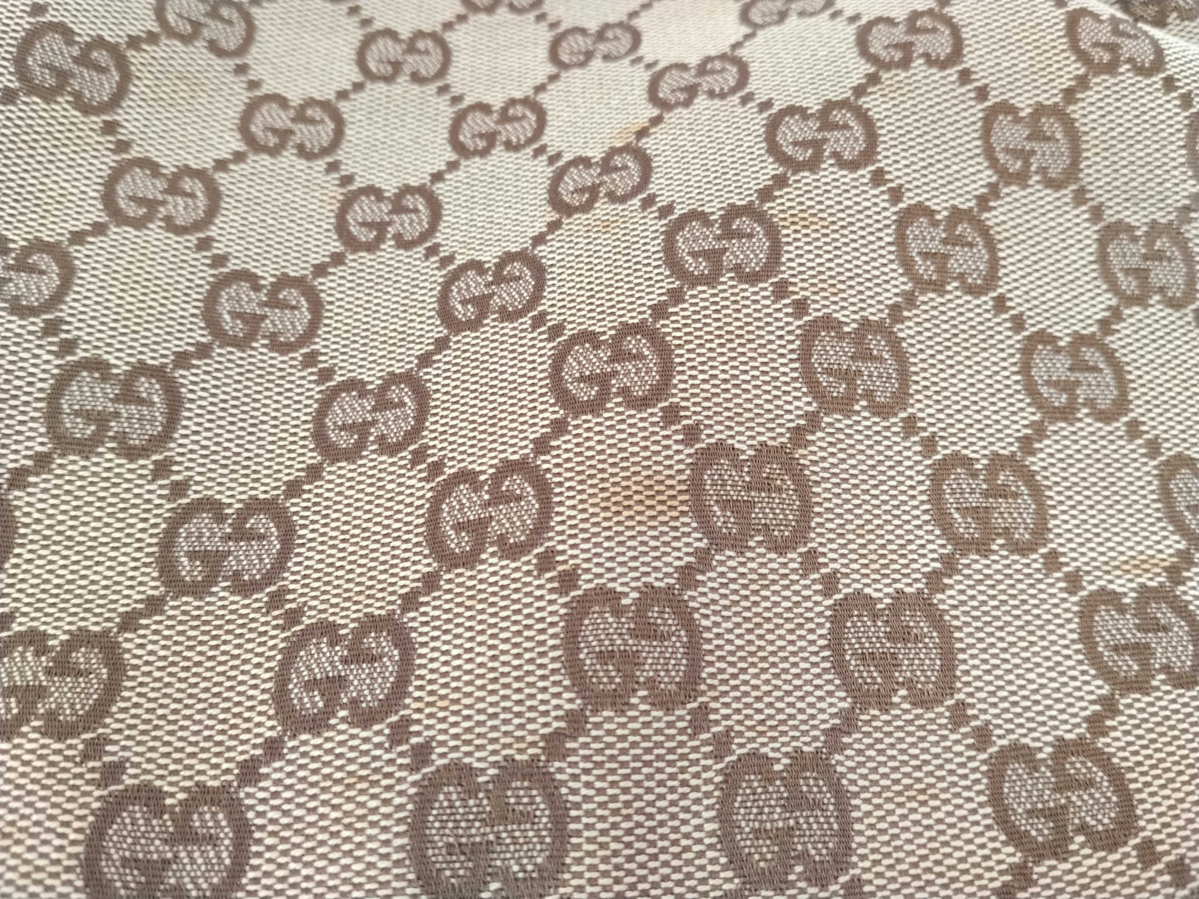 GG Canvas One-Shoulder Bag — view 15