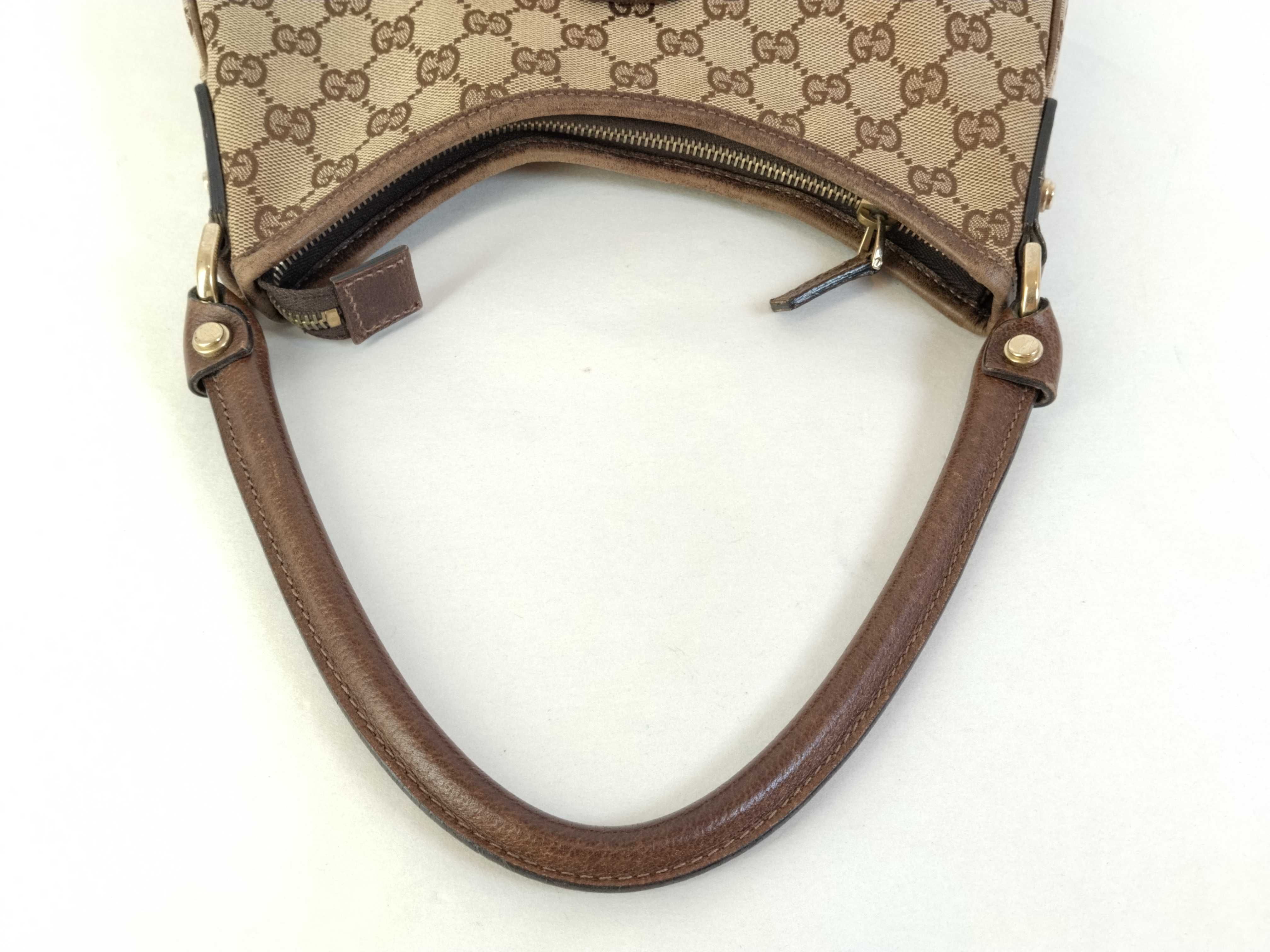 GG Canvas One-Shoulder Bag — view 3