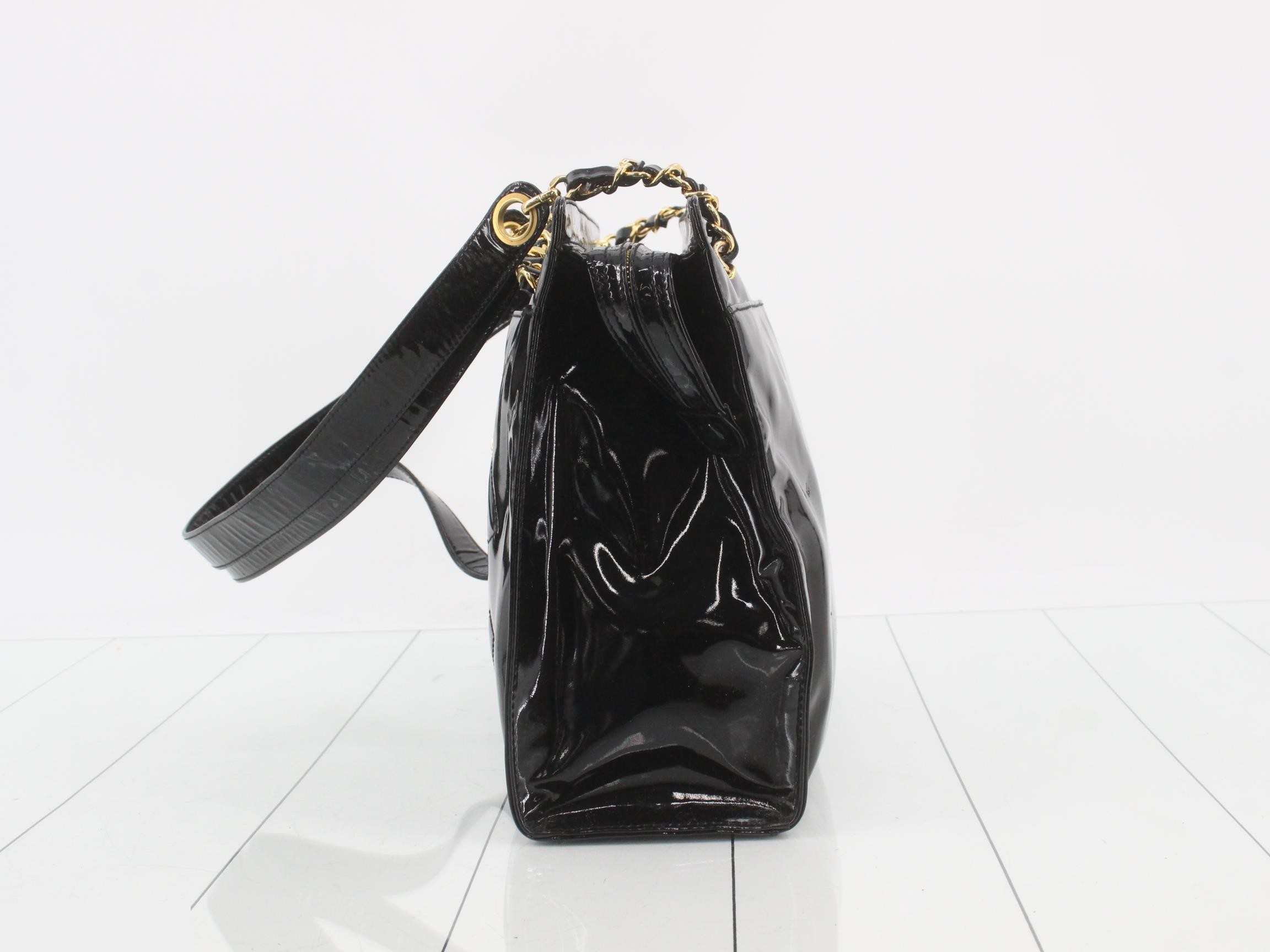Coco Mark Enamel Chain Shoulder Bag — view 3