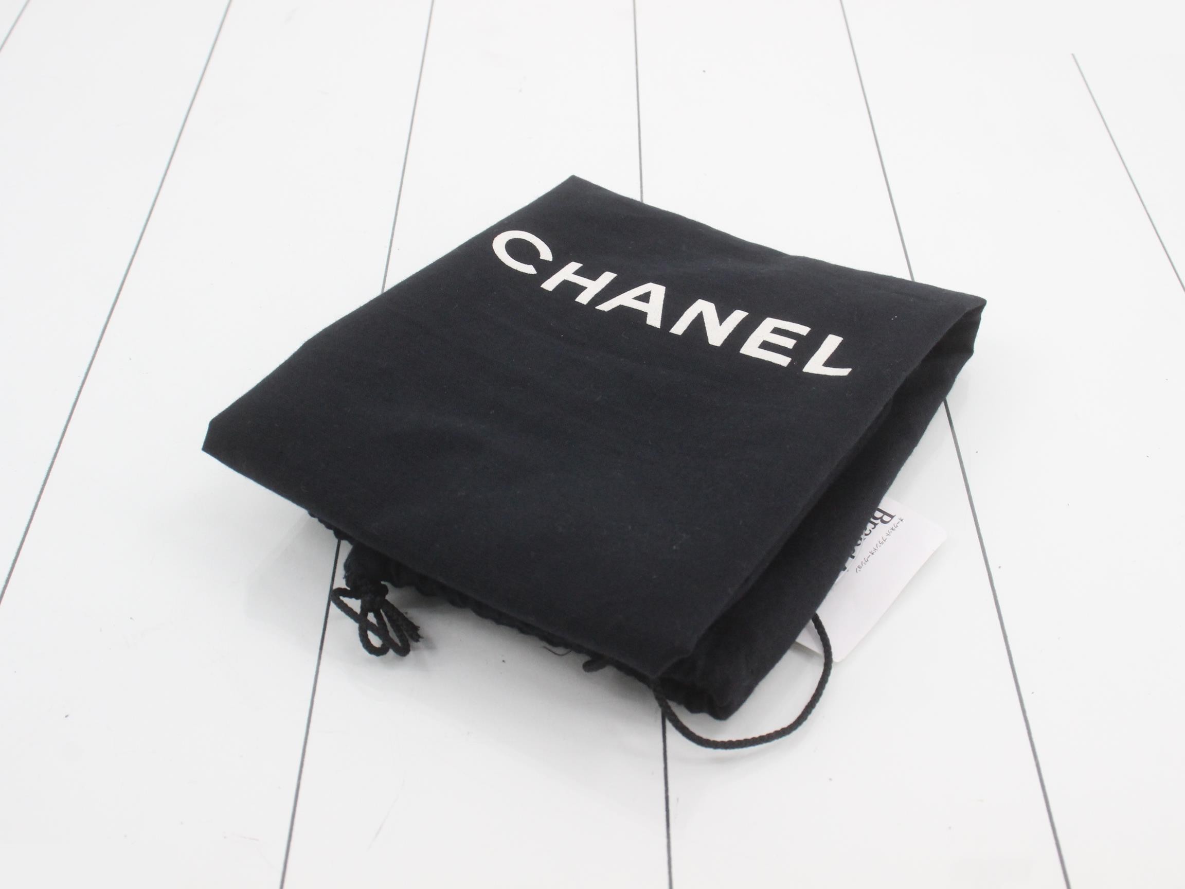 Coco Mark Enamel Chain Shoulder Bag — view 7