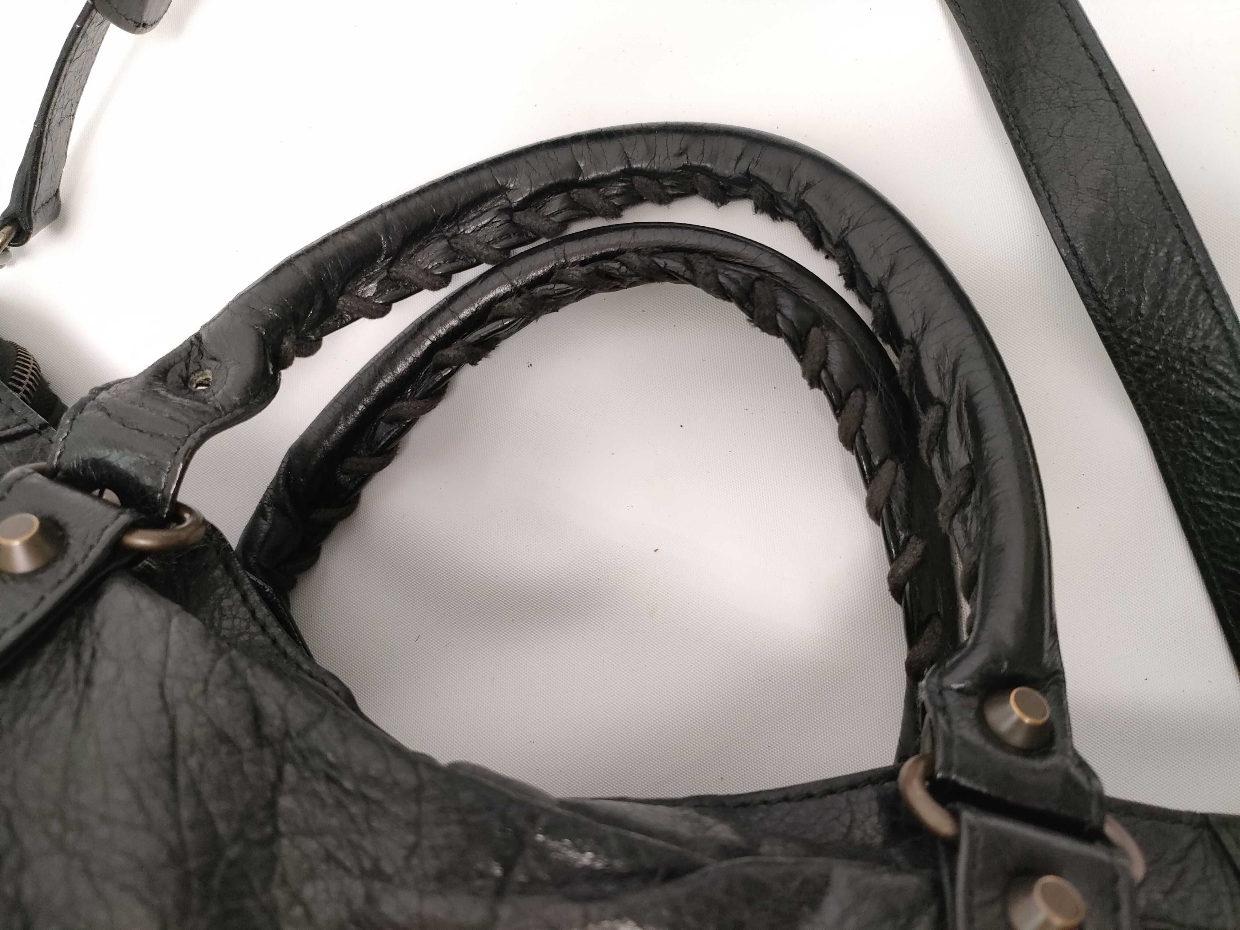 The City Balenciaga The City Leather 2-Way Handbag Black 115748 Handbag with Mirror — view 3