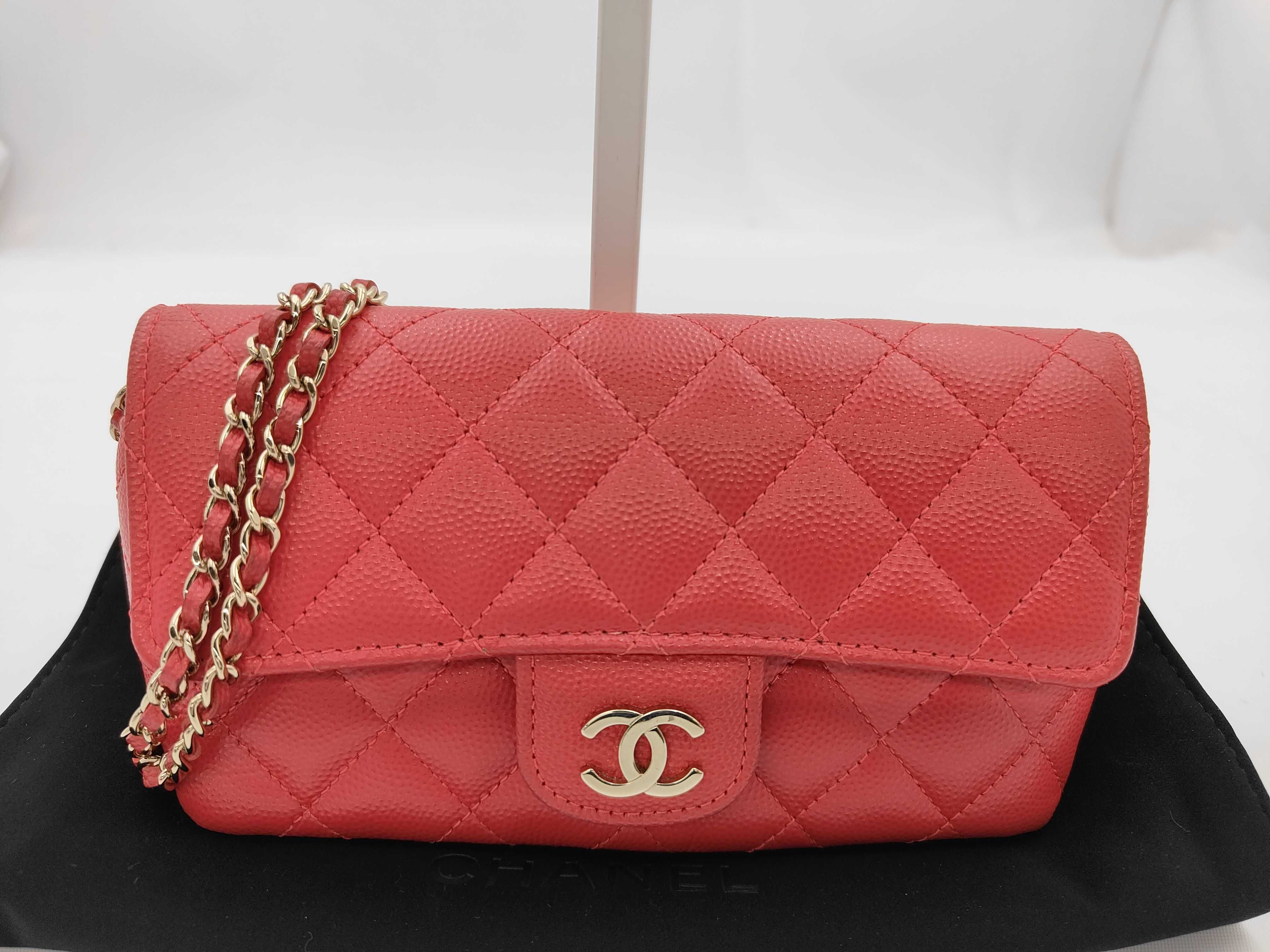 Mini Matelassé Chain Shoulder Bag, Caviar Leather, Red, 32086272 (Shoulder Bag)