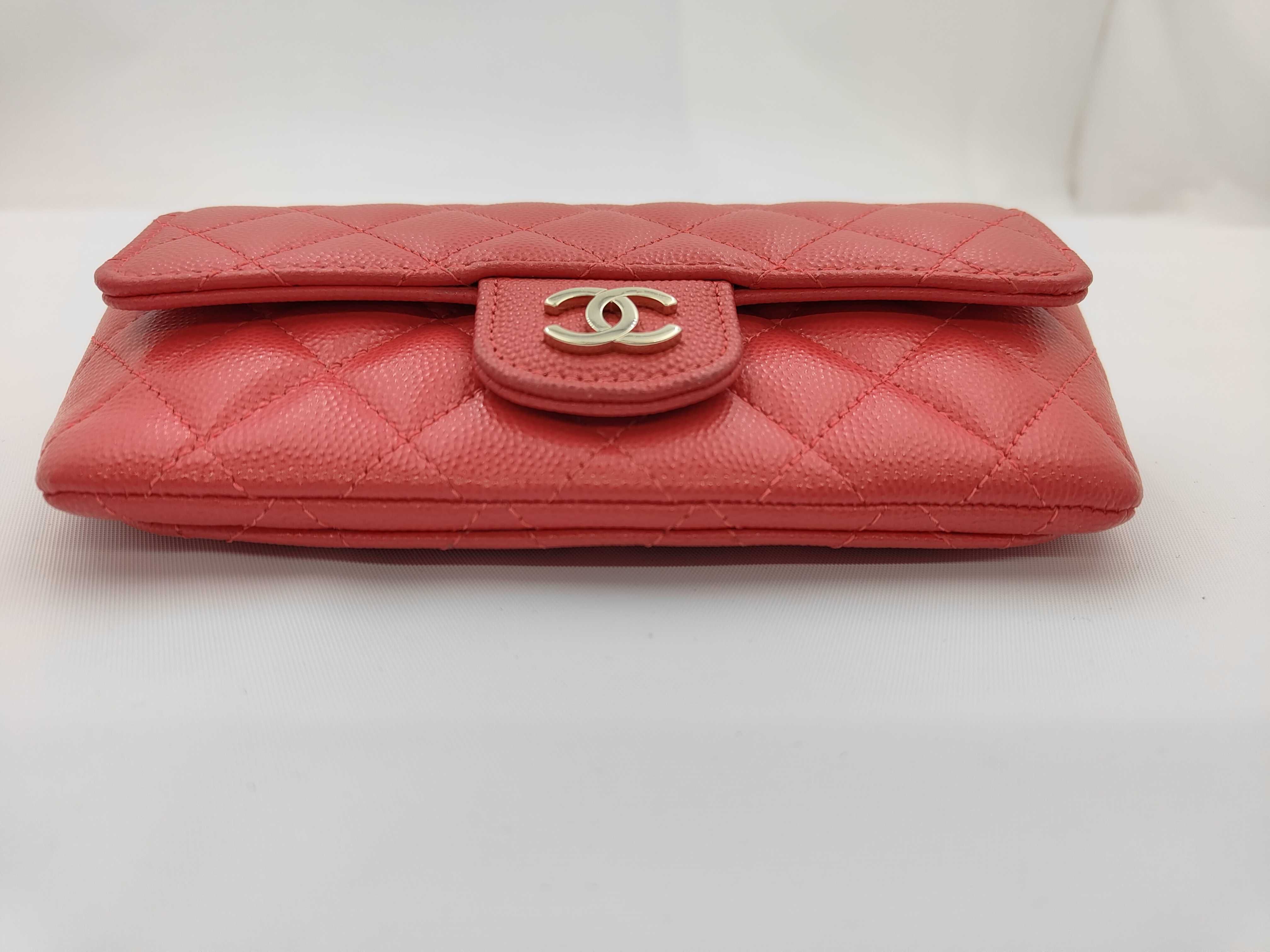 Mini Matelassé Chain Shoulder Bag, Caviar Leather, Red, 32086272 (Shoulder Bag) — view 5
