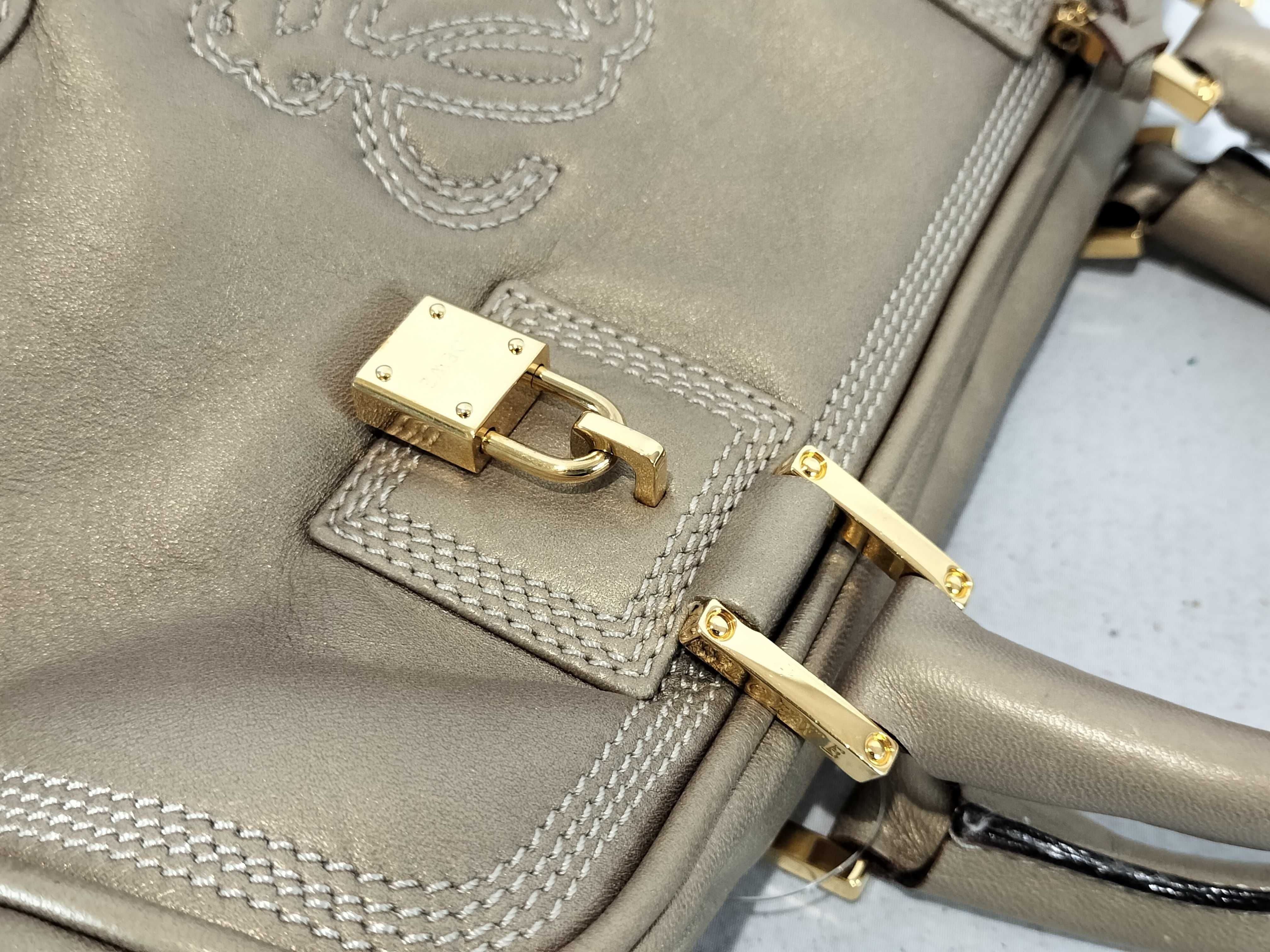 Amazona Leather Handbag — view 5