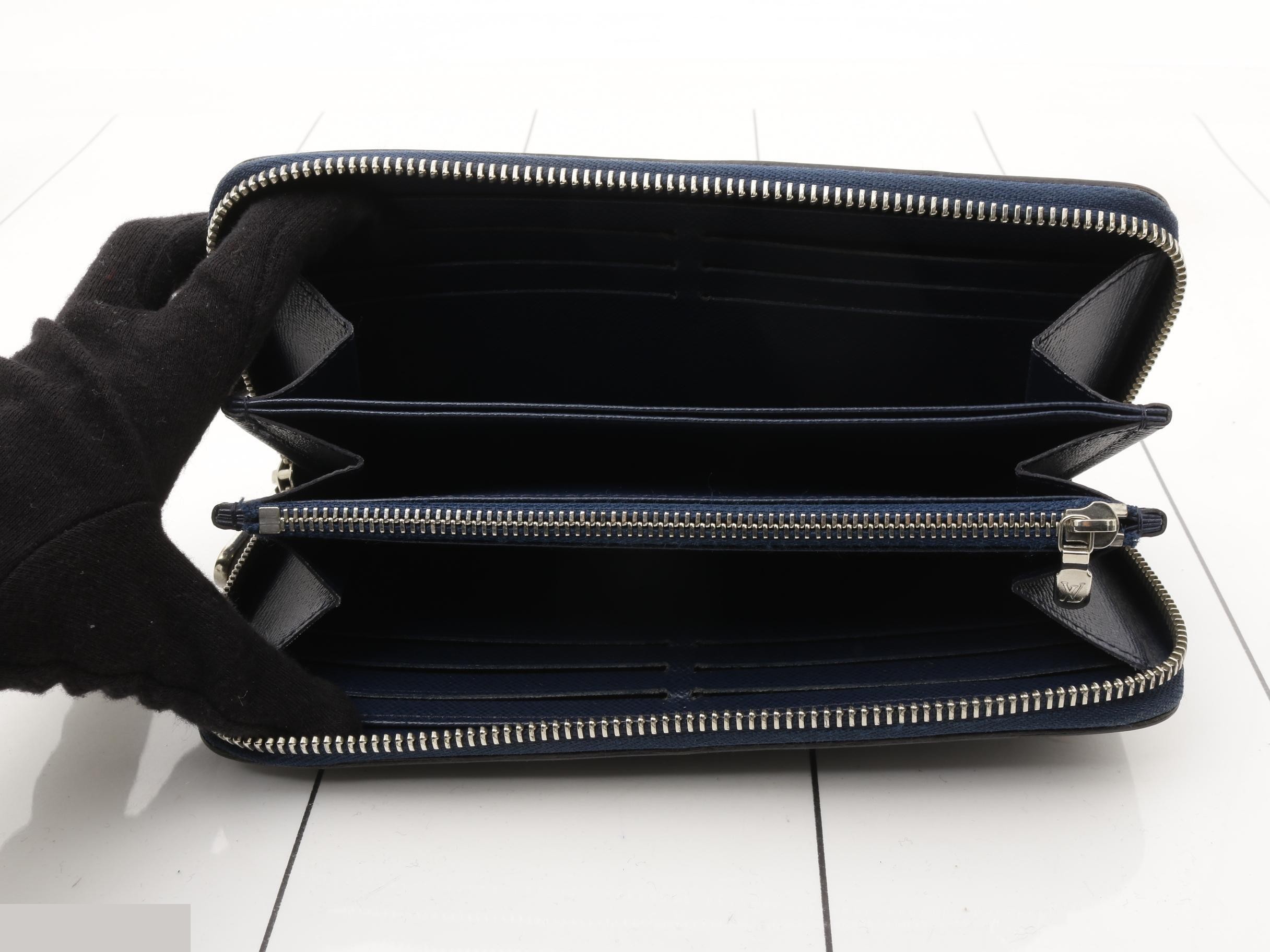 Zippy Wallet Indigo Blue — view 4