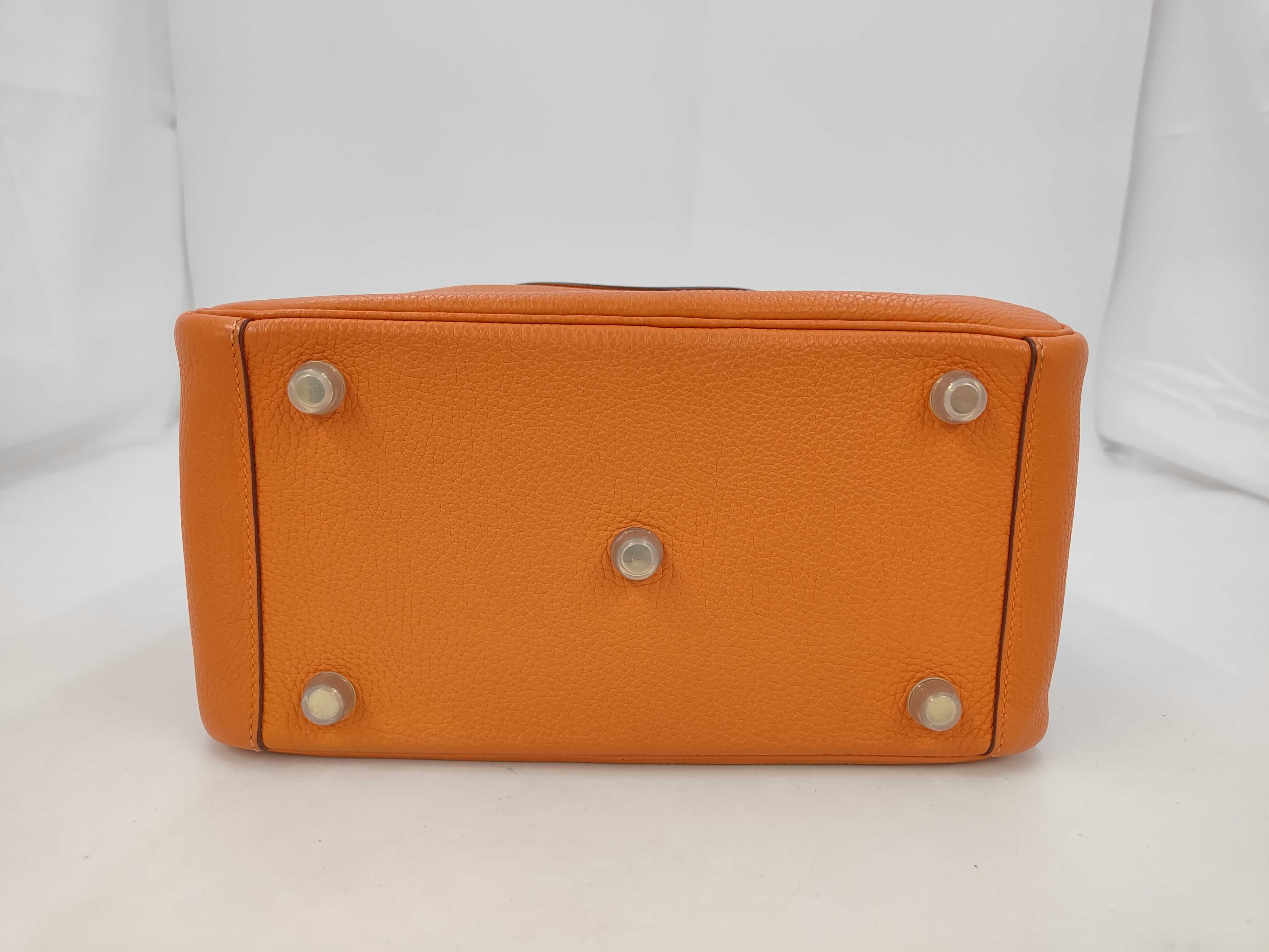 Lindy 26 Taurillon Clemence Orange 2-way Handbag with X Stamp — view 4