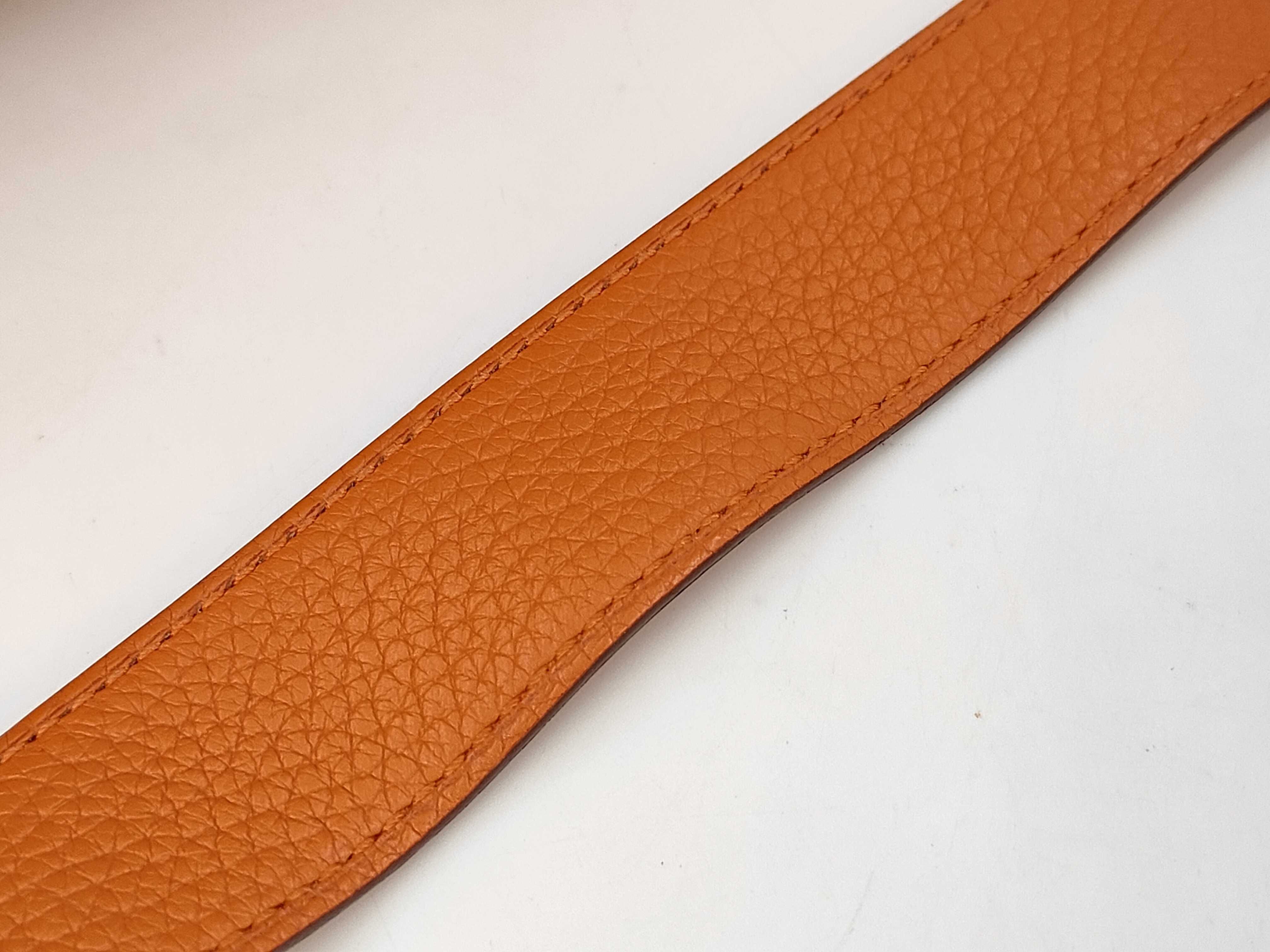 Lindy 26 Taurillon Clemence Orange 2-way Handbag with X Stamp — view 6