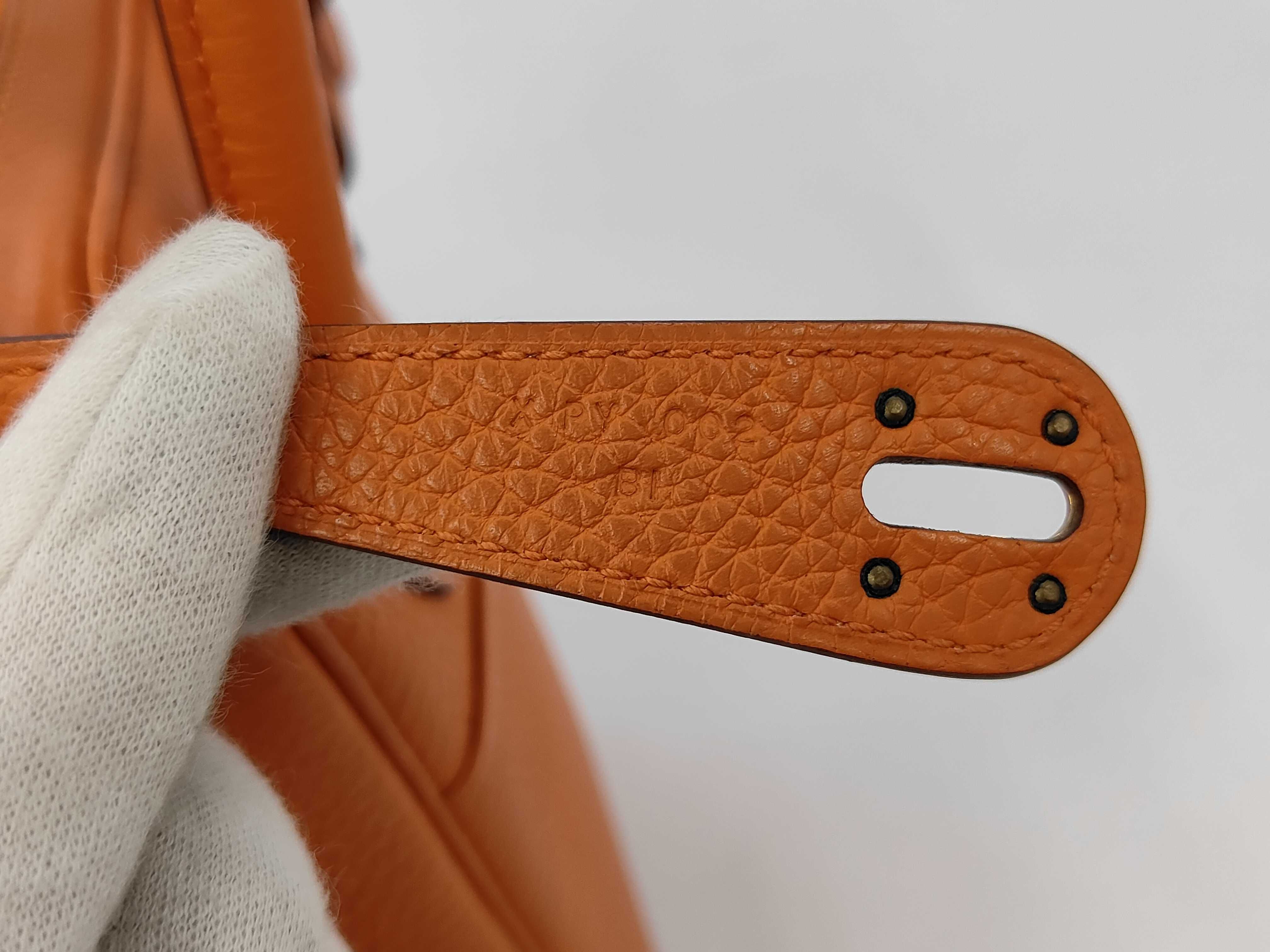 Lindy 26 Taurillon Clemence Orange 2-way Handbag with X Stamp — view 8
