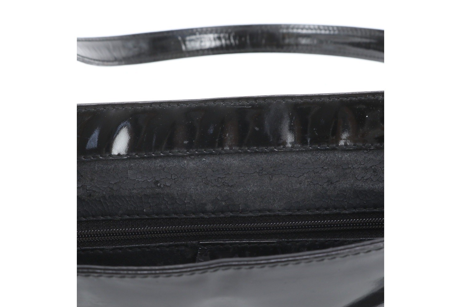Vintage Gucci Leather Shoulder Bag — view 10